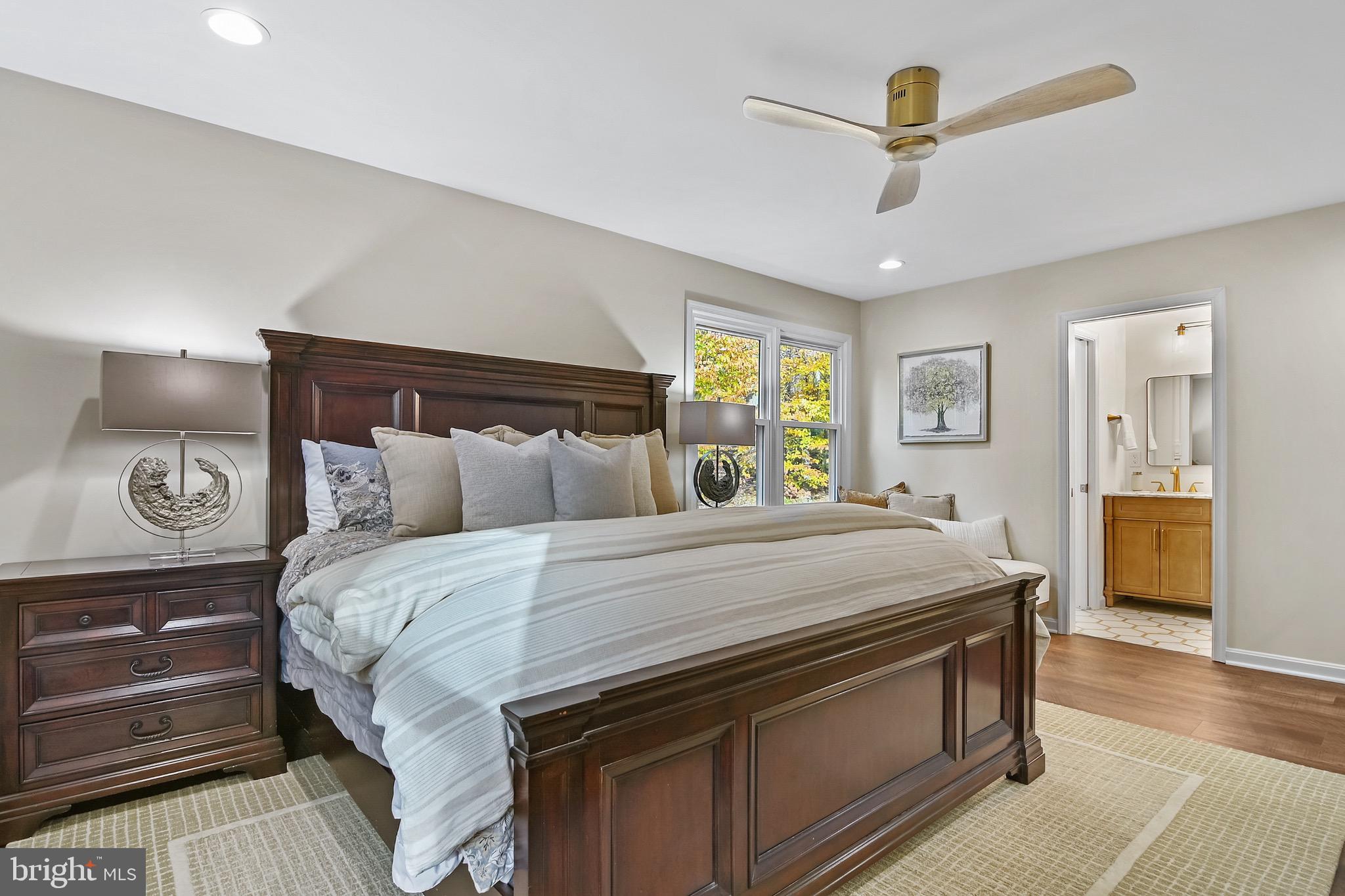 FAIRFAX STATION - Residential