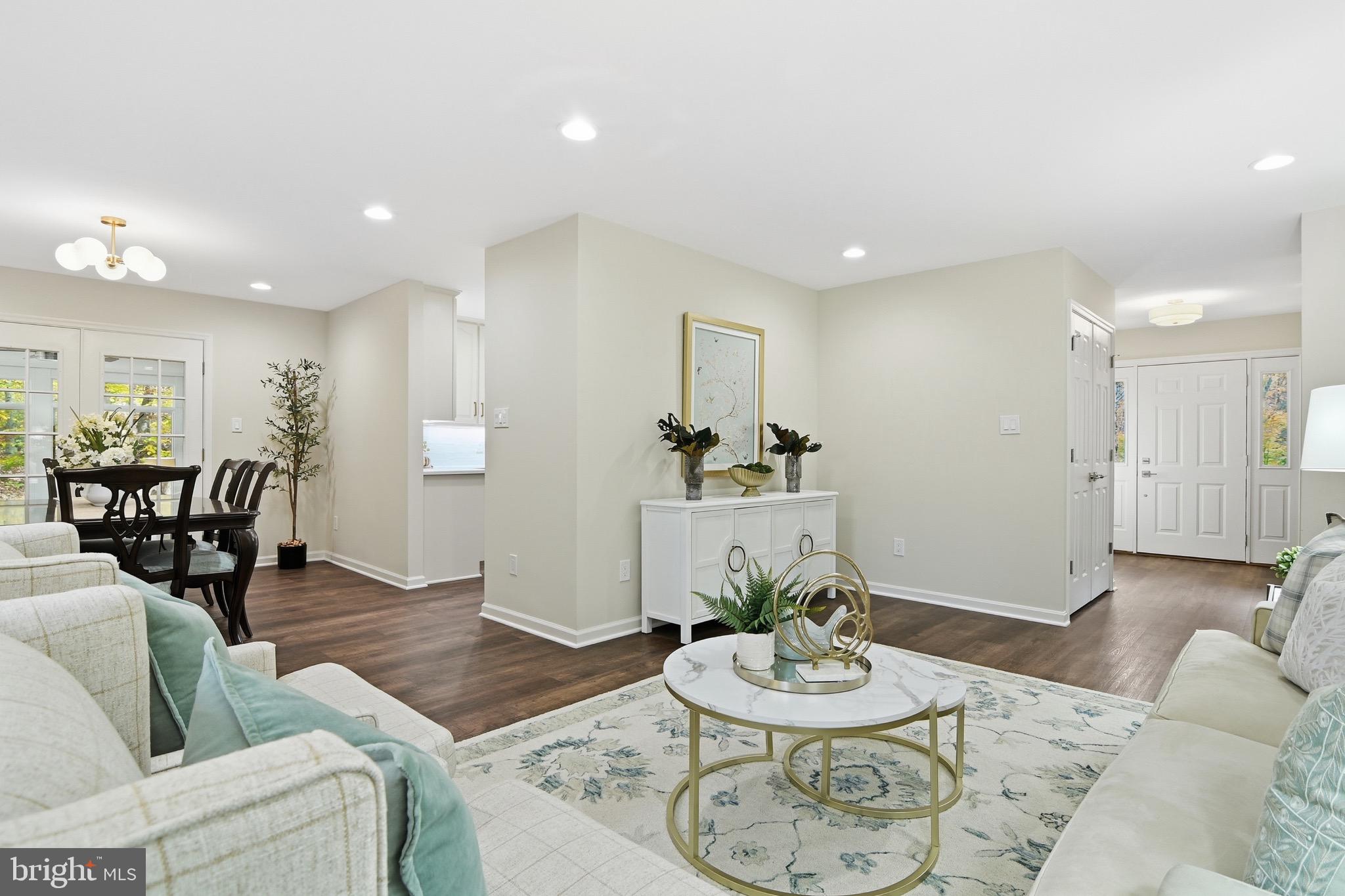 FAIRFAX STATION - Residential