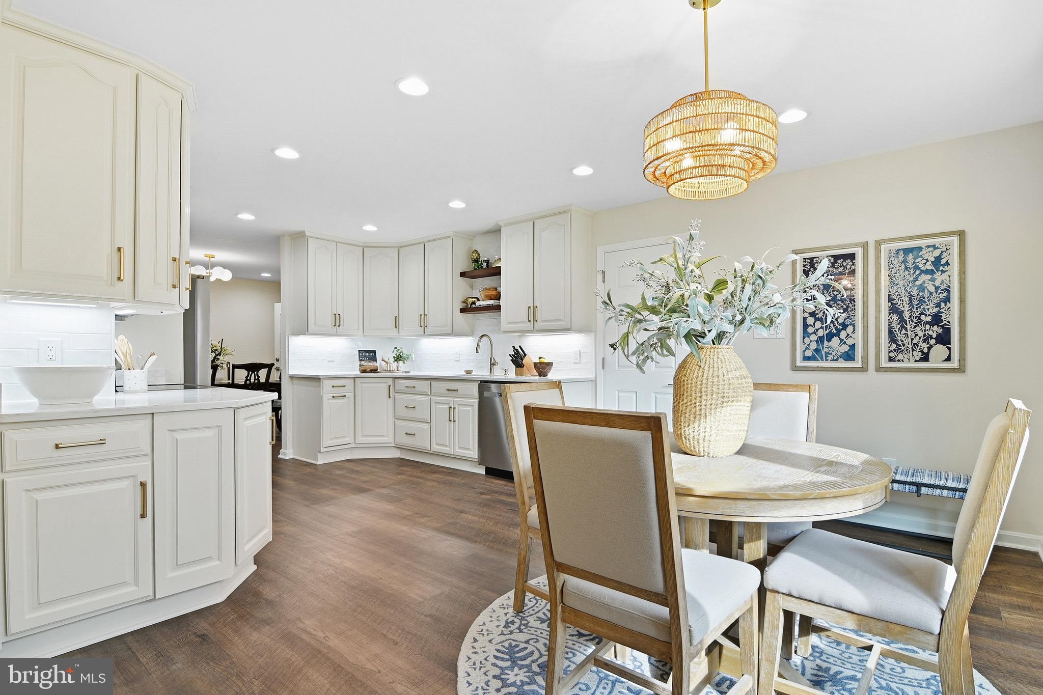 FAIRFAX STATION - Residential