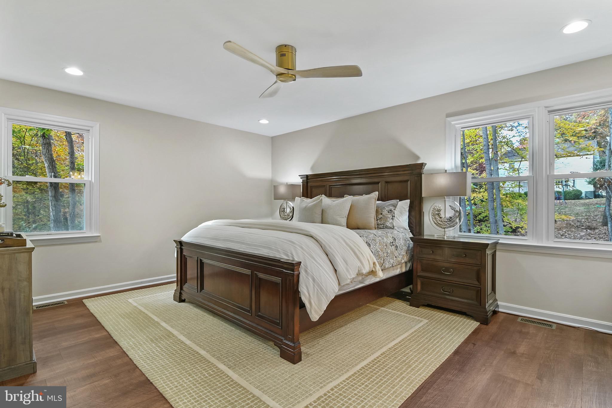 FAIRFAX STATION - Residential