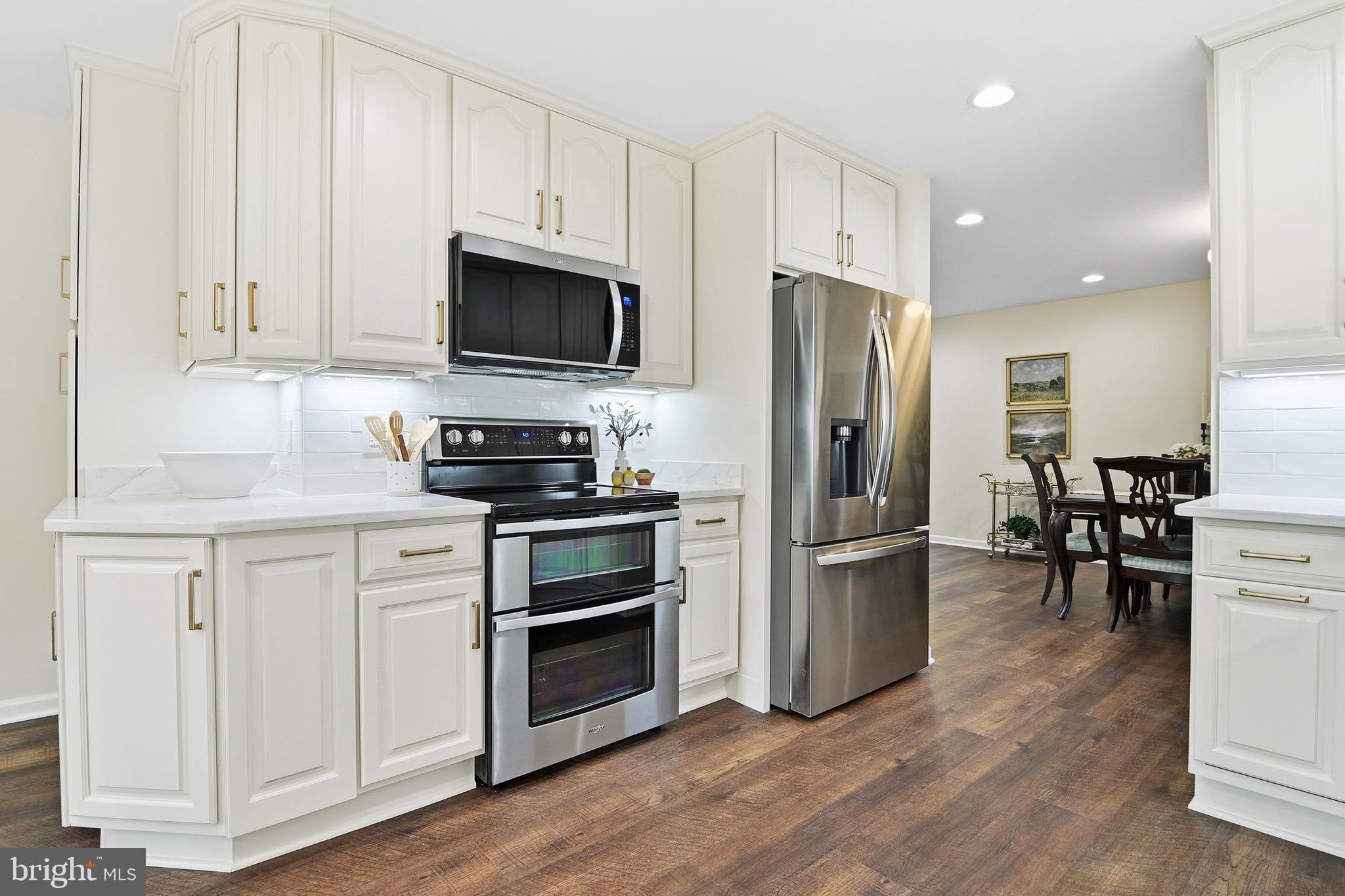 FAIRFAX STATION - Residential