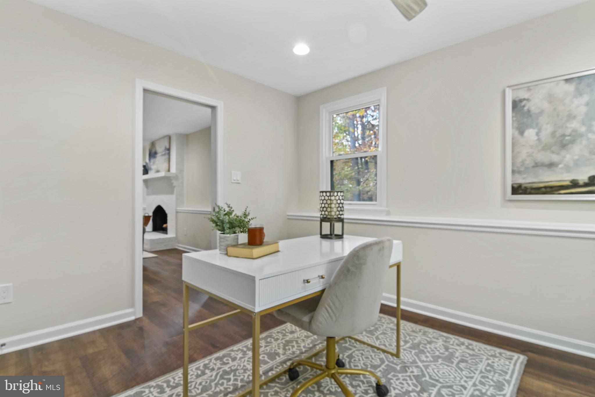 FAIRFAX STATION - Residential