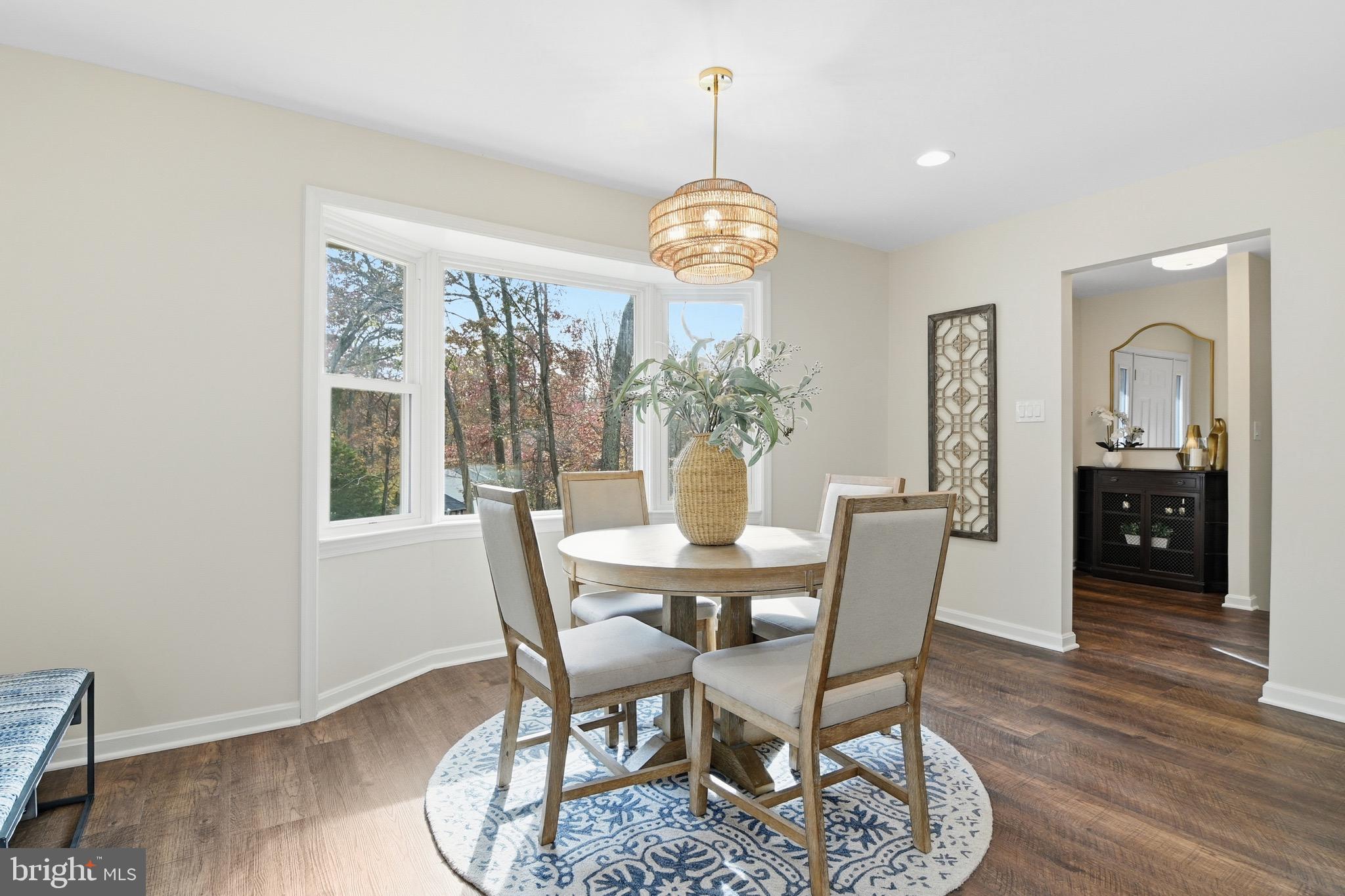 FAIRFAX STATION - Residential