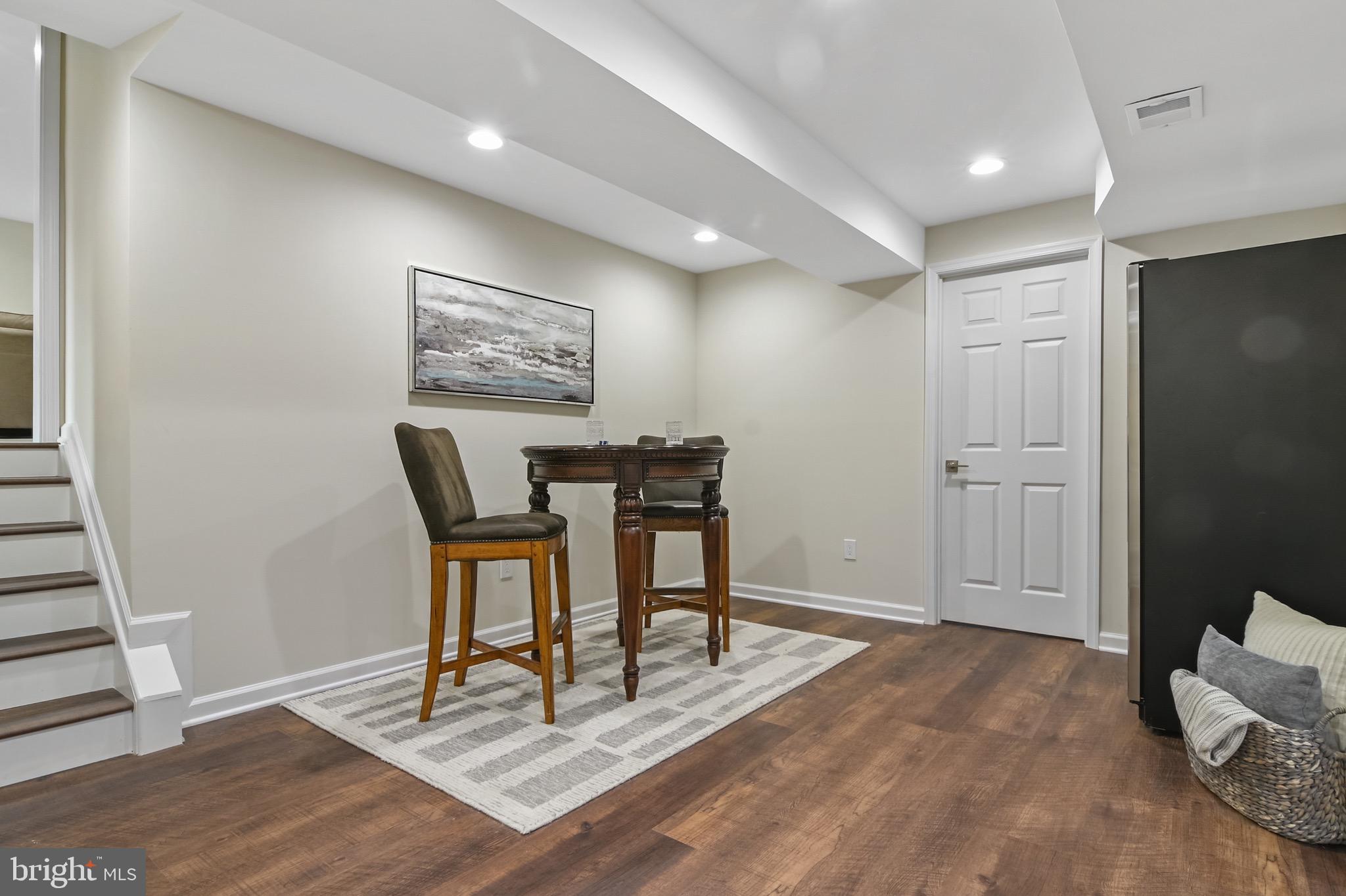 FAIRFAX STATION - Residential