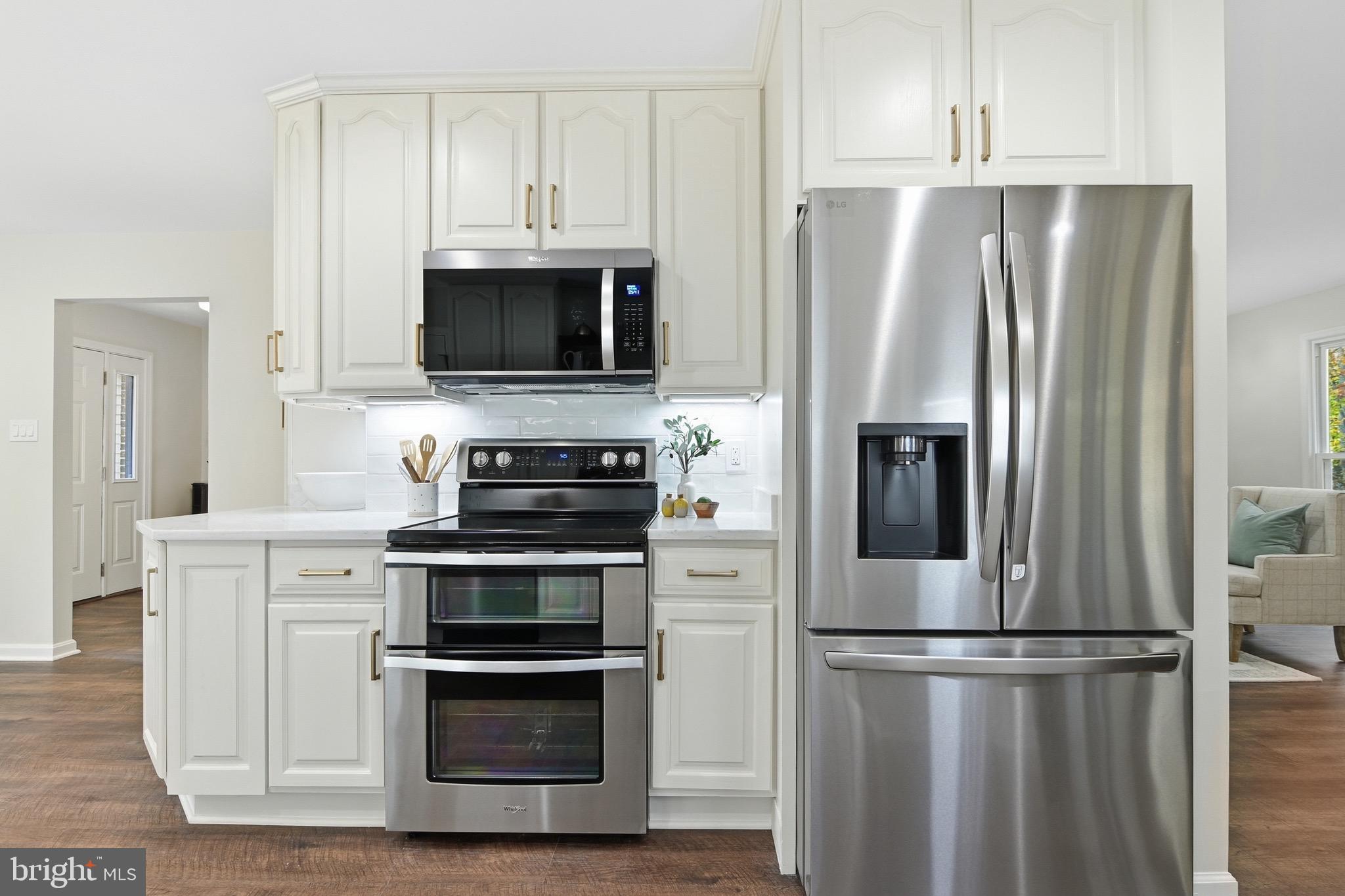 FAIRFAX STATION - Residential