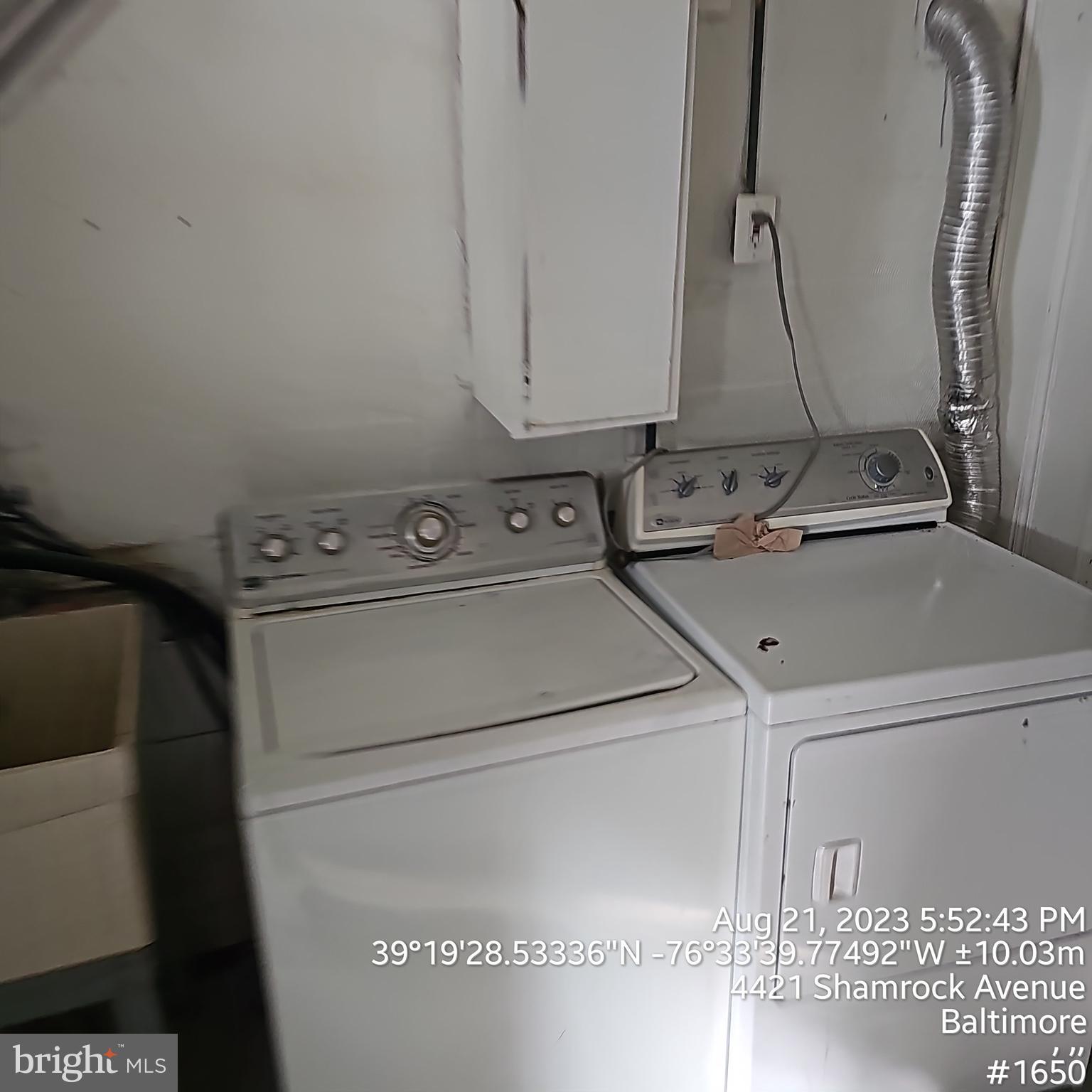 PARKSIDE - Residential