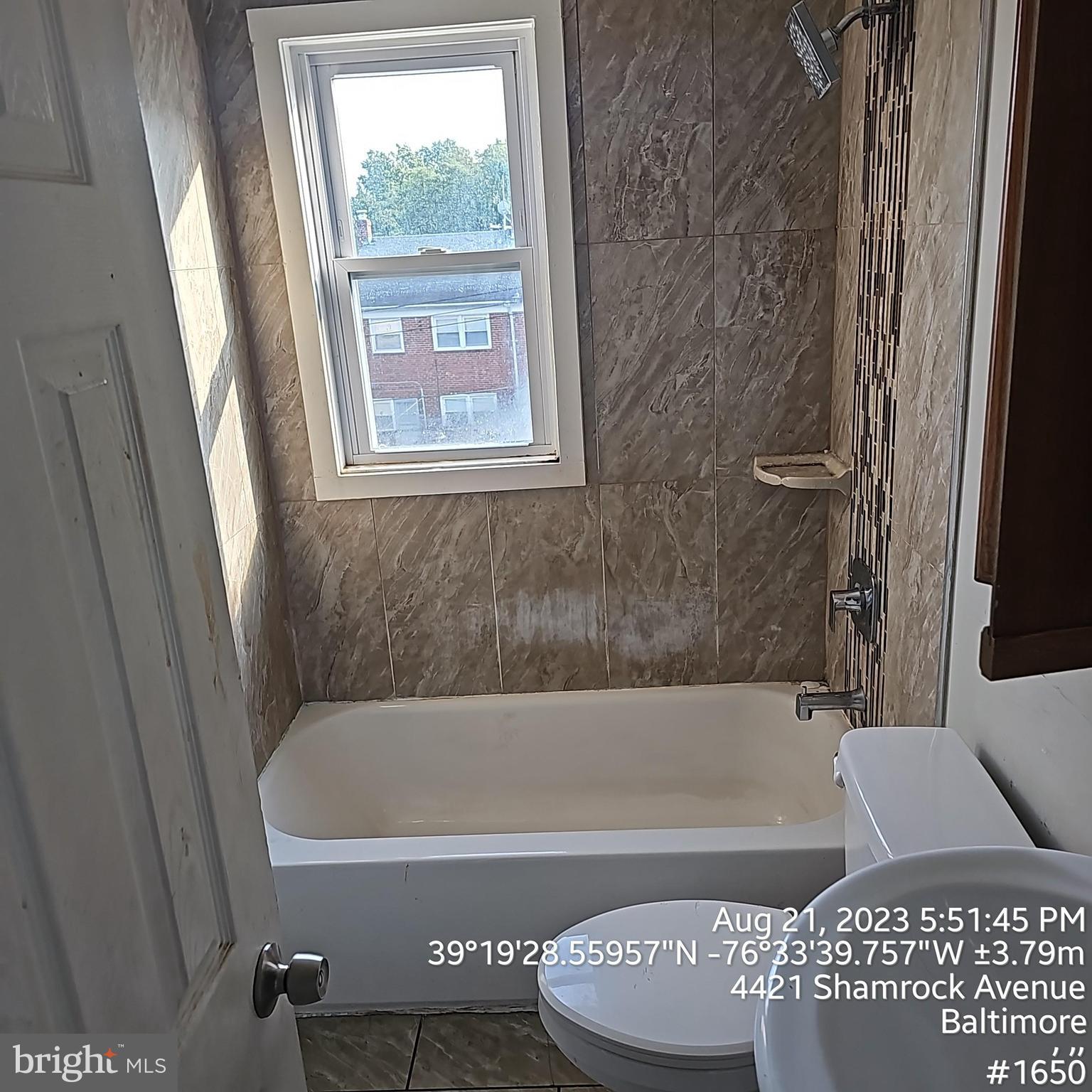 PARKSIDE - Residential