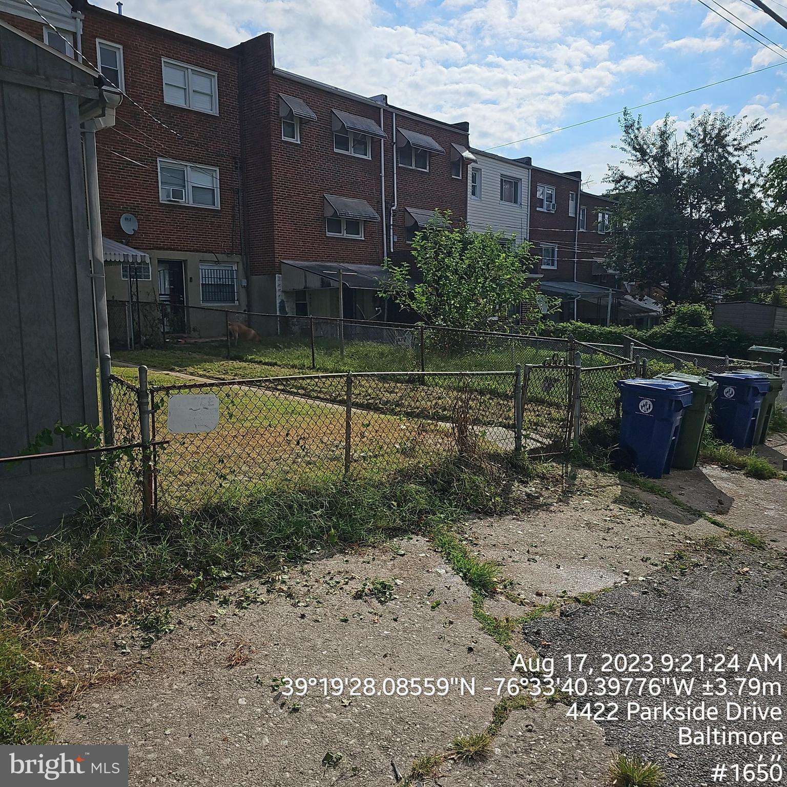 PARKSIDE - Residential