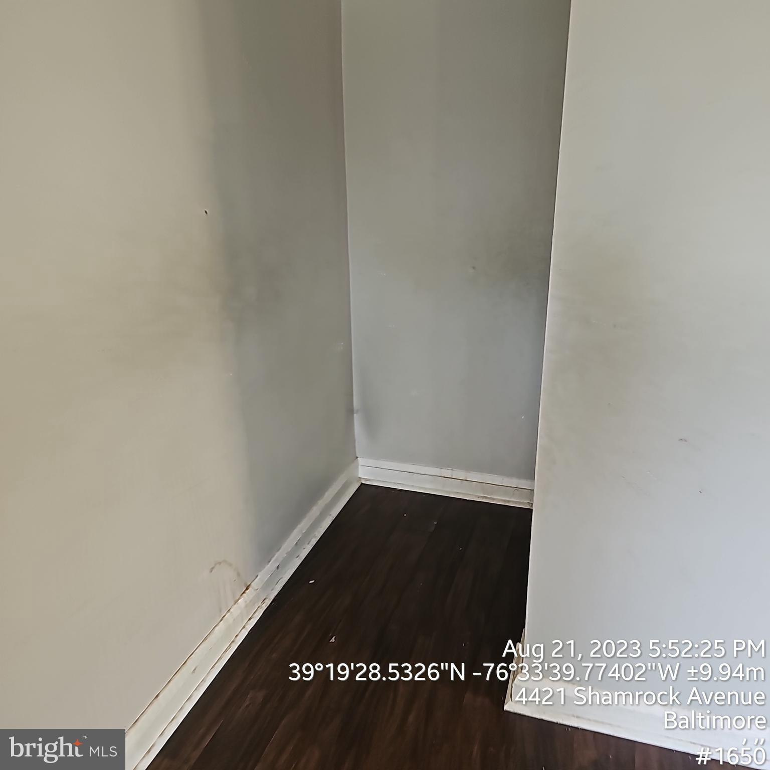 PARKSIDE - Residential