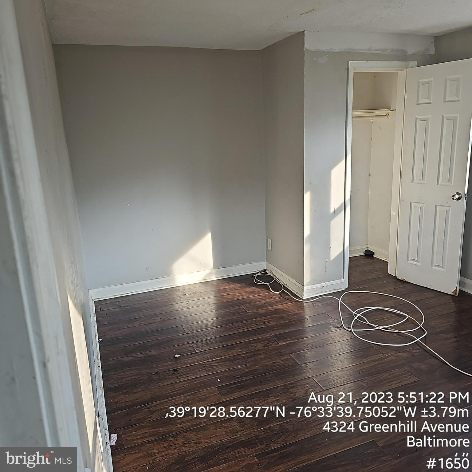 PARKSIDE - Residential