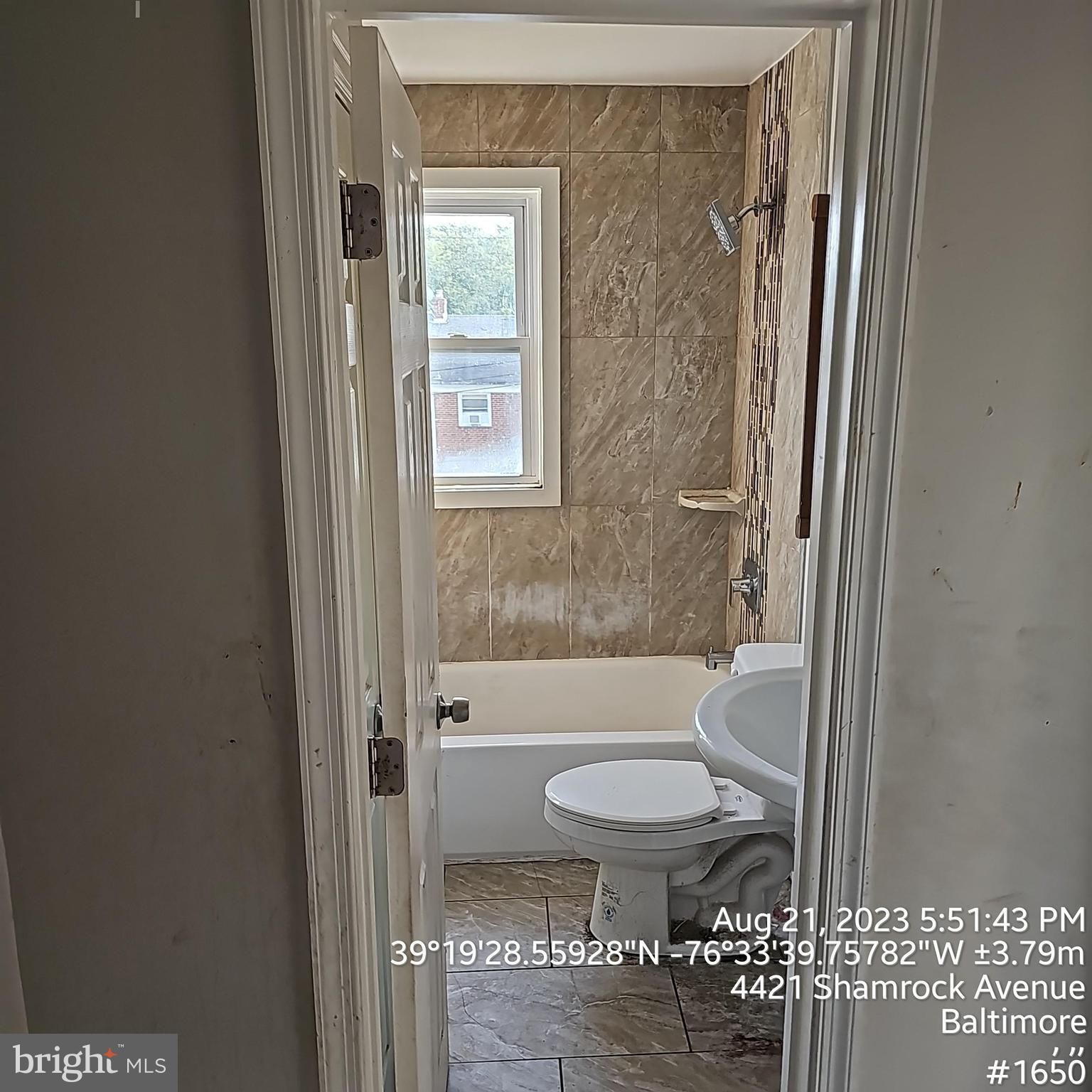 PARKSIDE - Residential