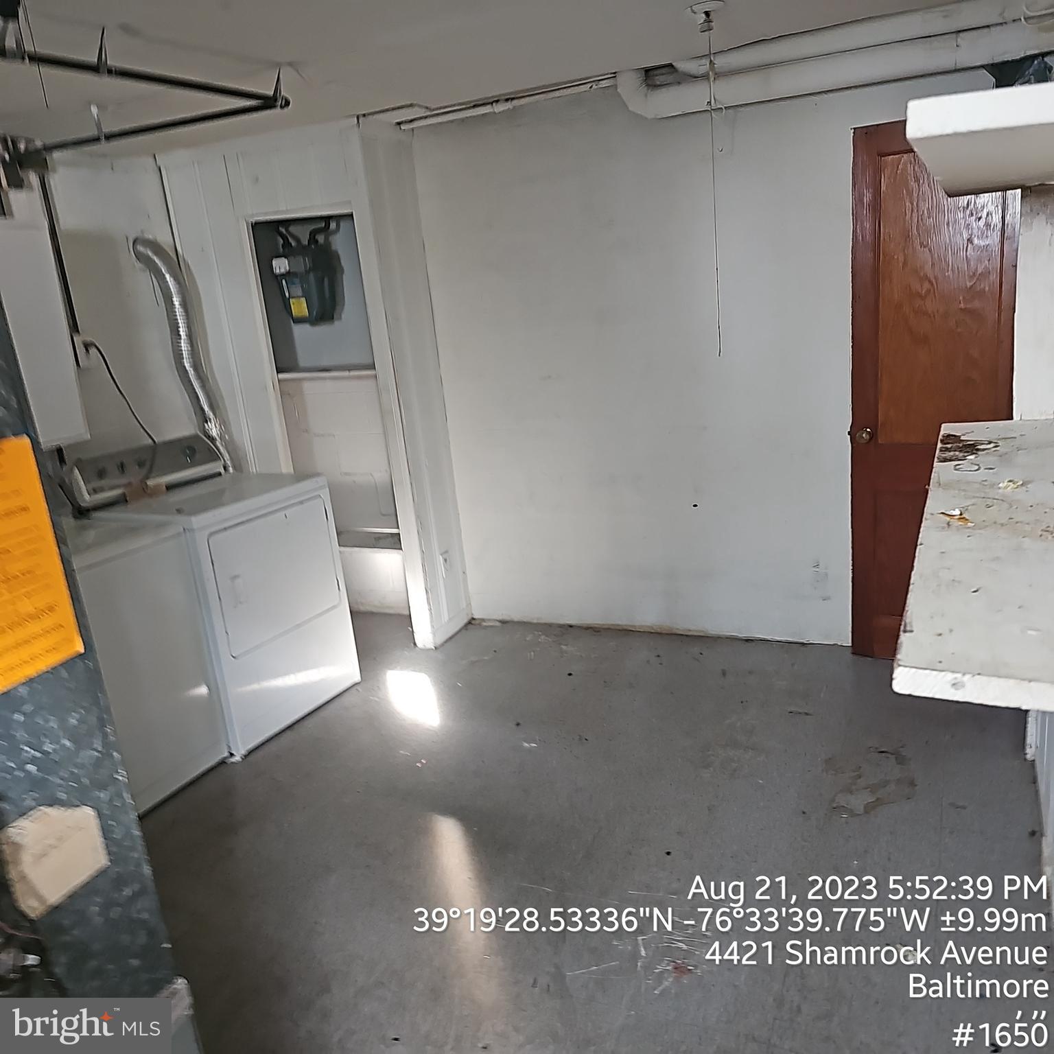 PARKSIDE - Residential