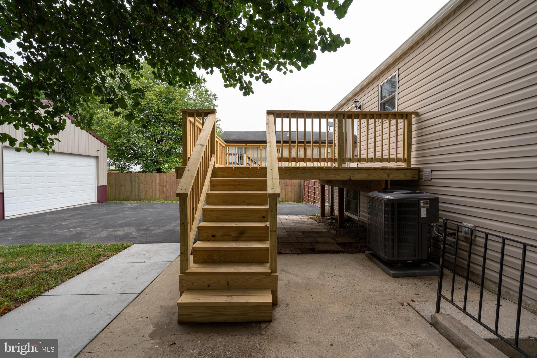 WHEATFIELDS - Residential