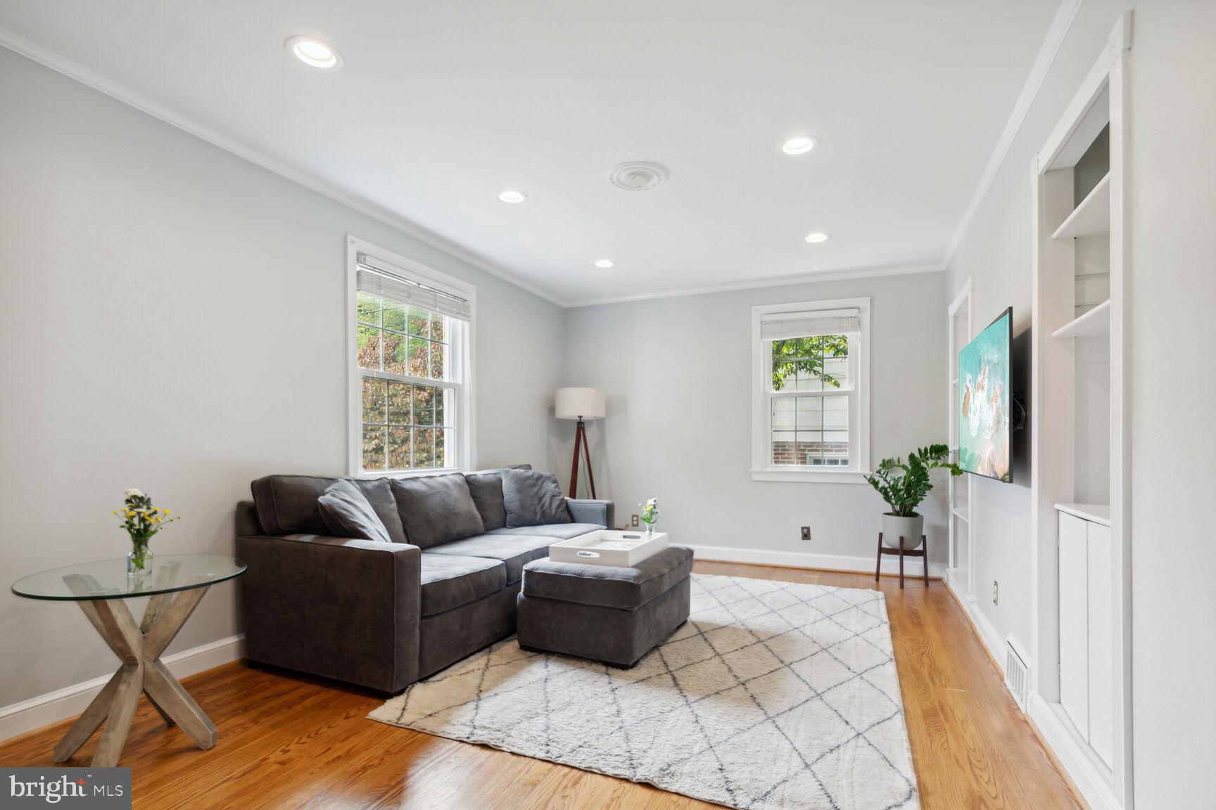 INDIAN SPRING CLUB ESTS - Residential