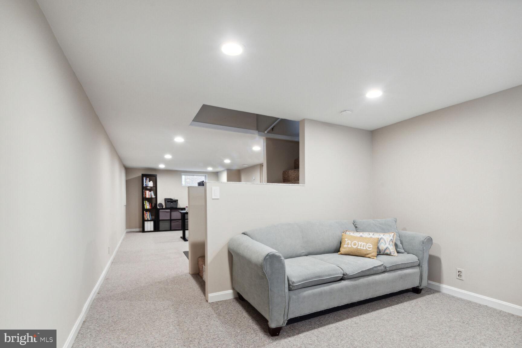 INDIAN SPRING CLUB ESTS - Residential