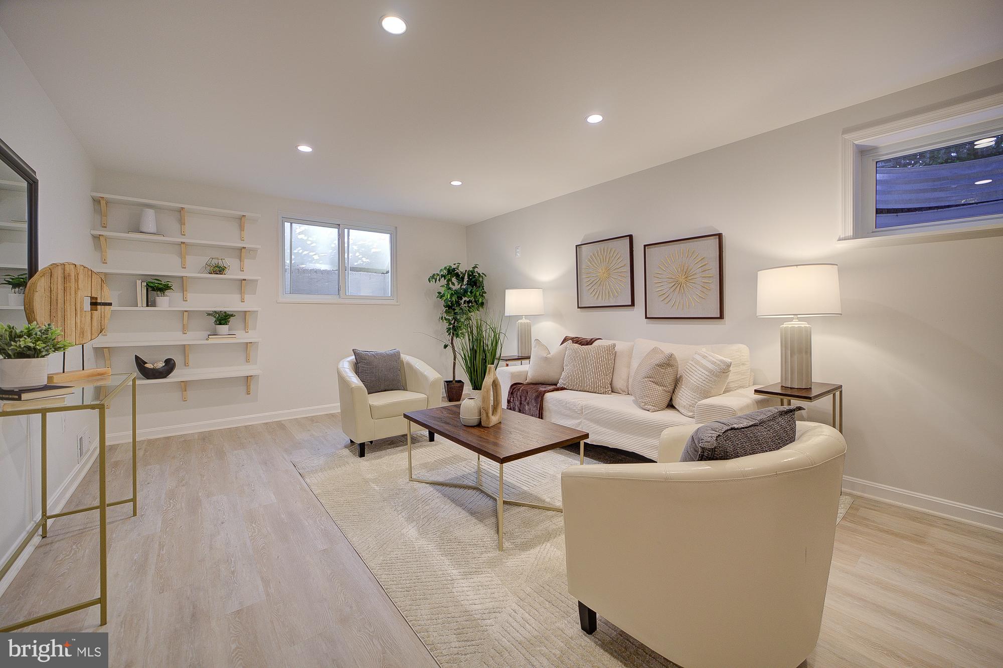 GLEBEWOOD - Residential