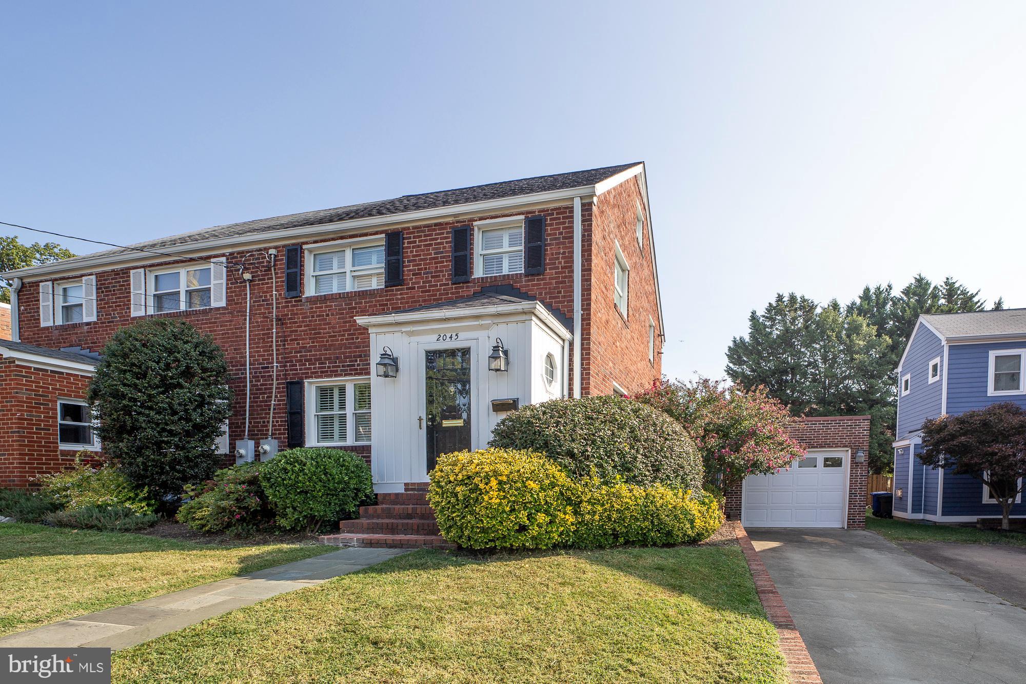 GLEBEWOOD - Residential