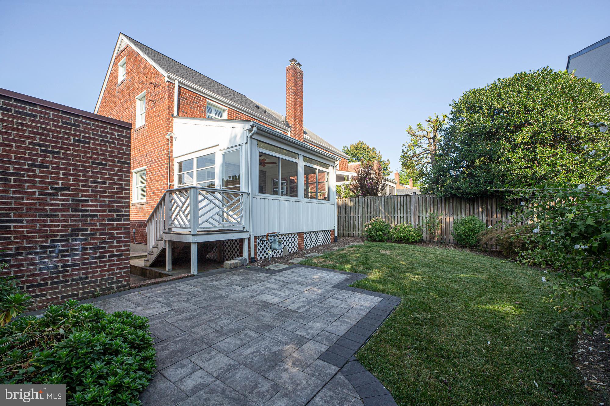 GLEBEWOOD - Residential