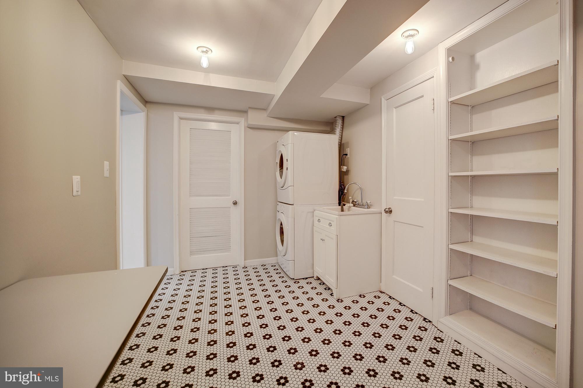 GLEBEWOOD - Residential