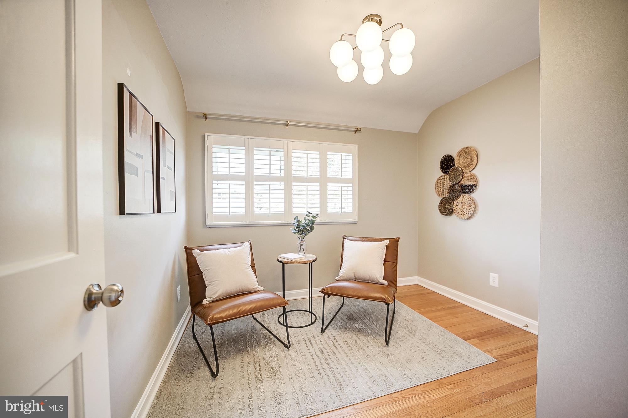 GLEBEWOOD - Residential