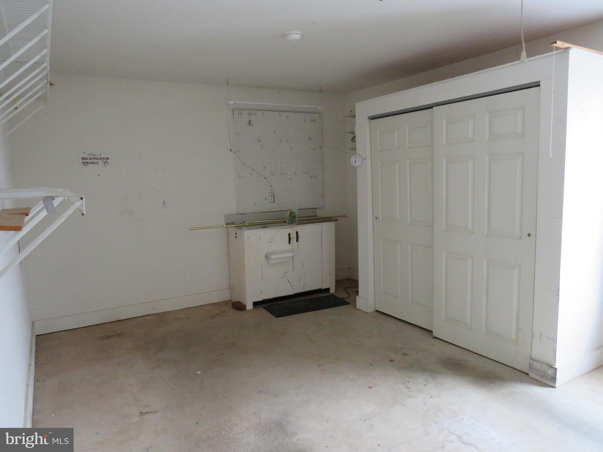 BUCKINGHAM SPRINGS - Residential