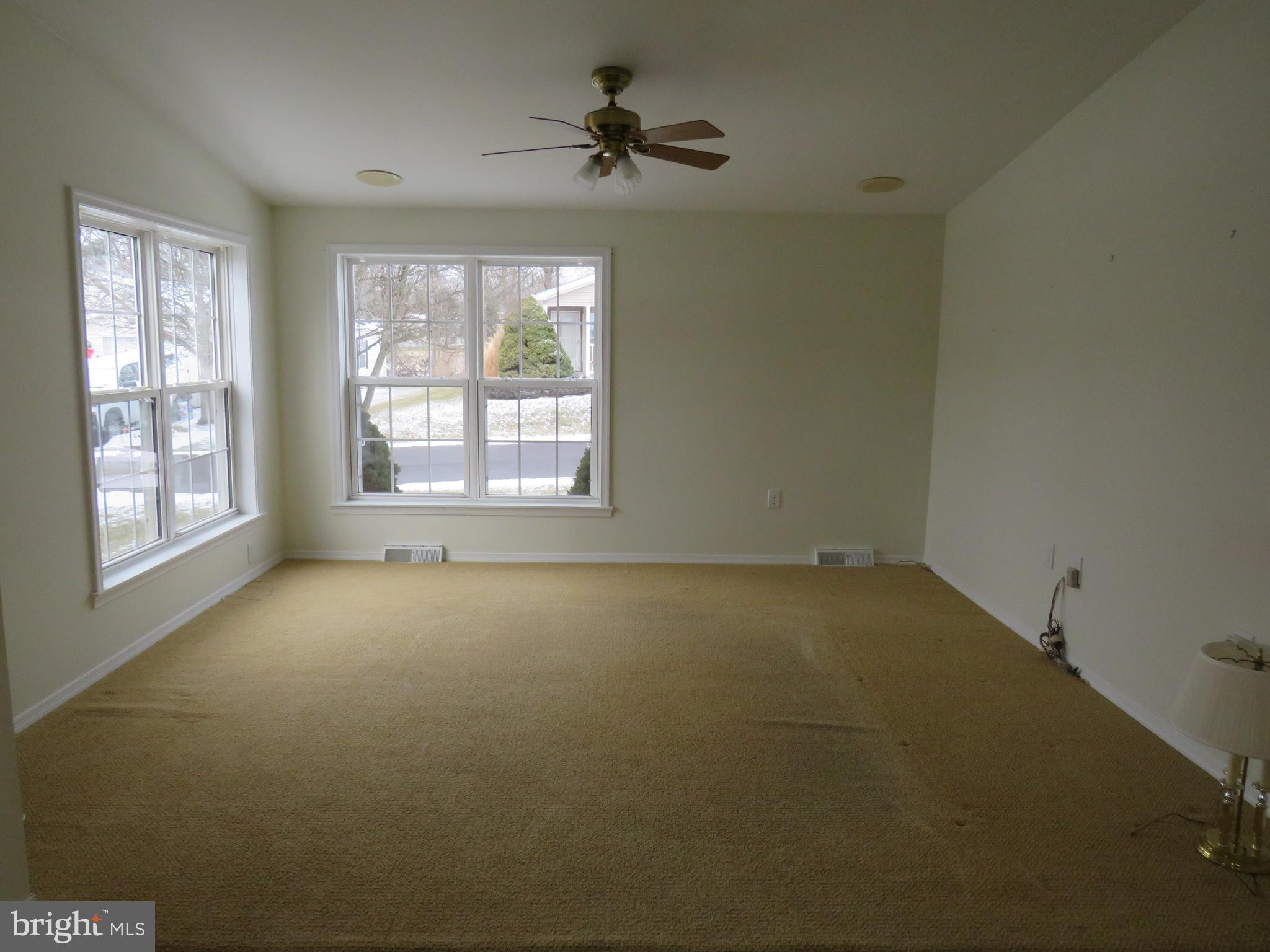 BUCKINGHAM SPRINGS - Residential