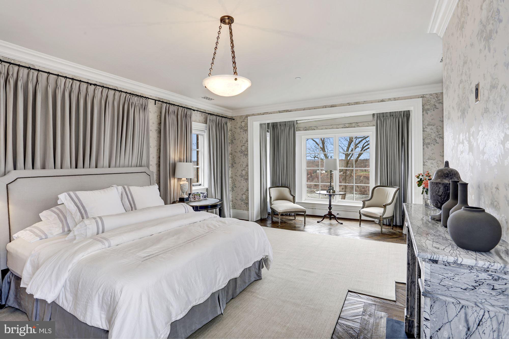 BETHESDA OUTSIDE - Residential