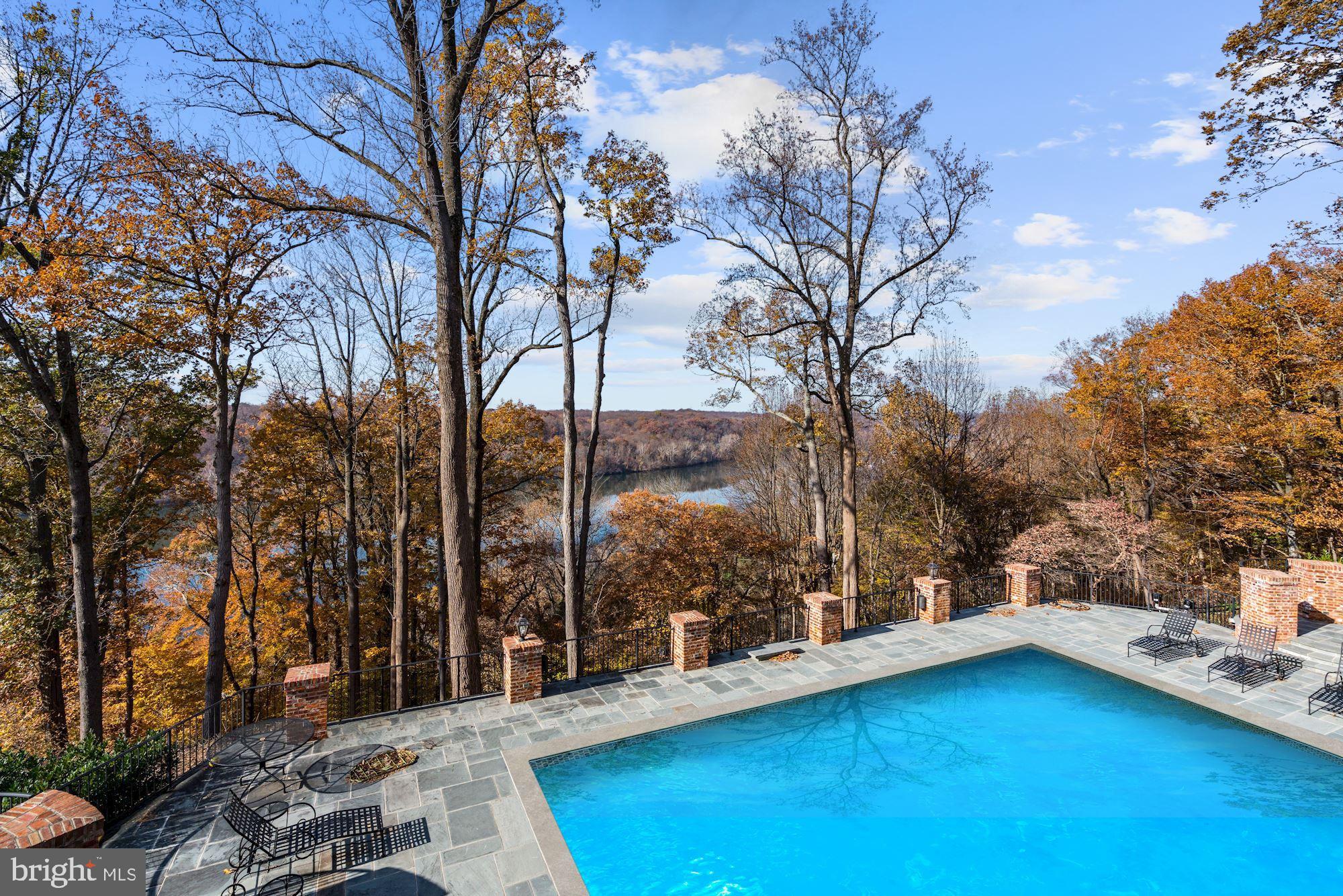 BETHESDA OUTSIDE - Residential