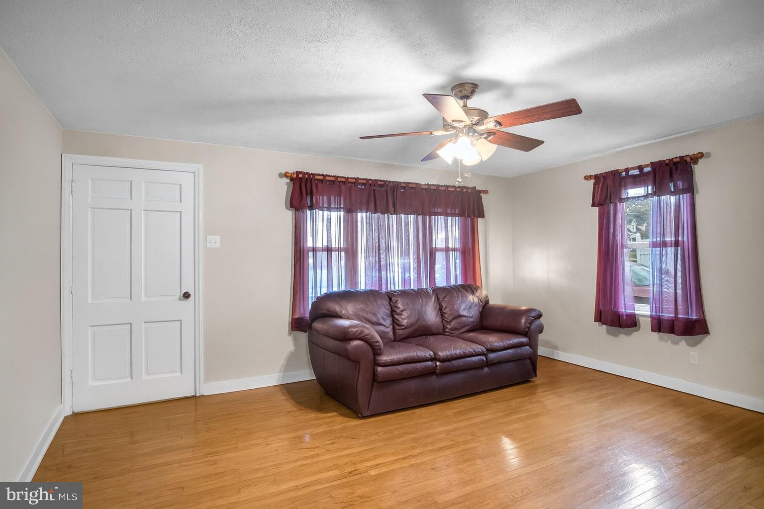 1036 SMITH HILL ROAD