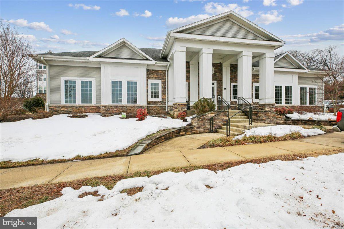 THE ADDISON AT ST PAUL - Residential