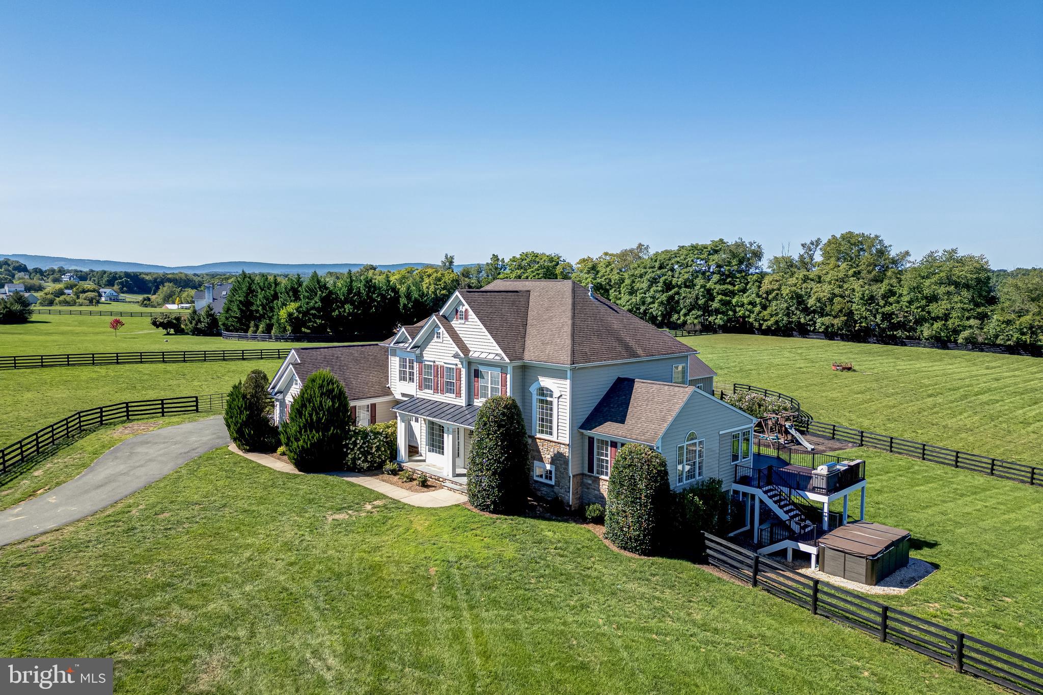 WILLOWIN FARM - Residential