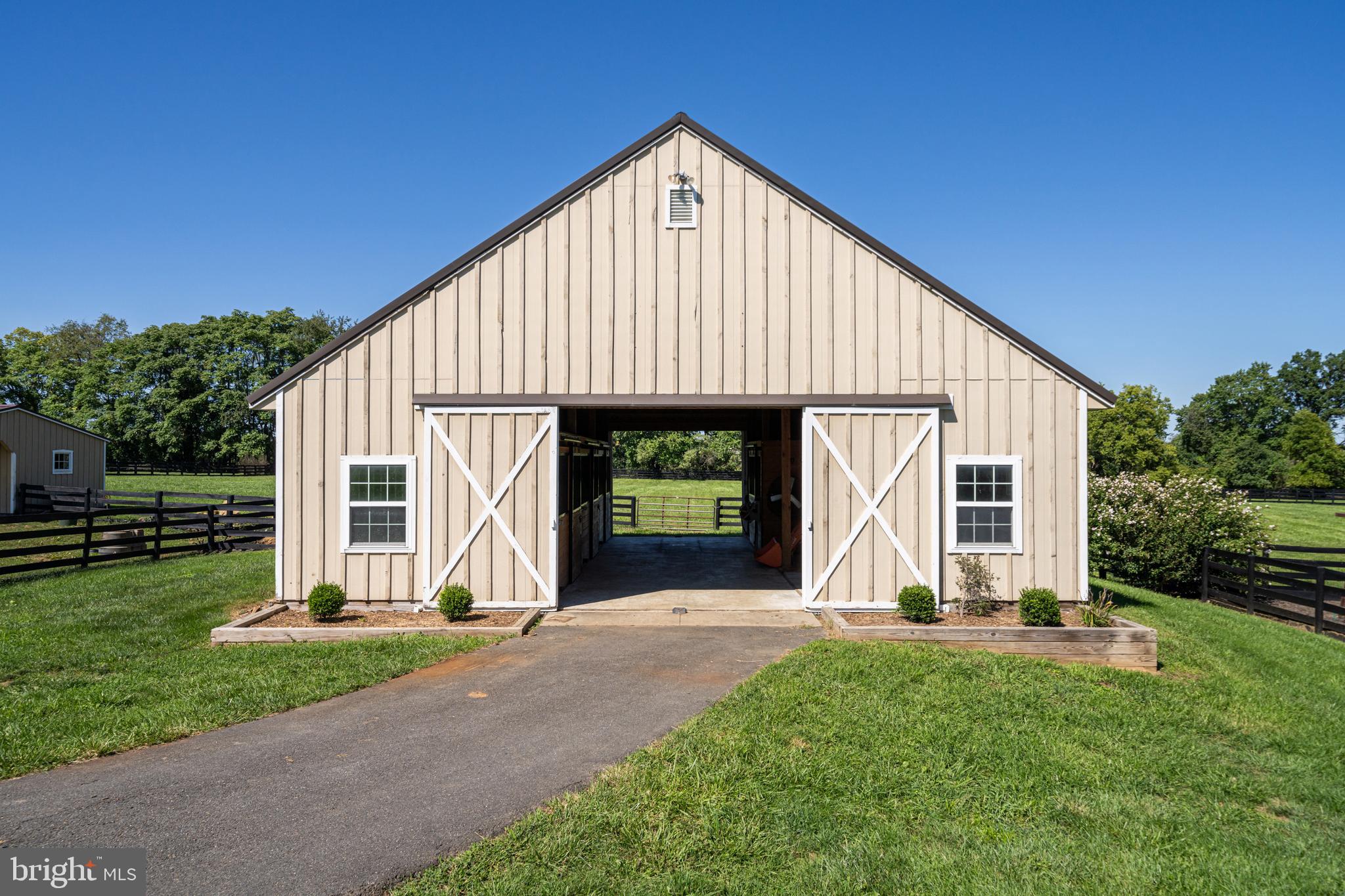 WILLOWIN FARM - Residential