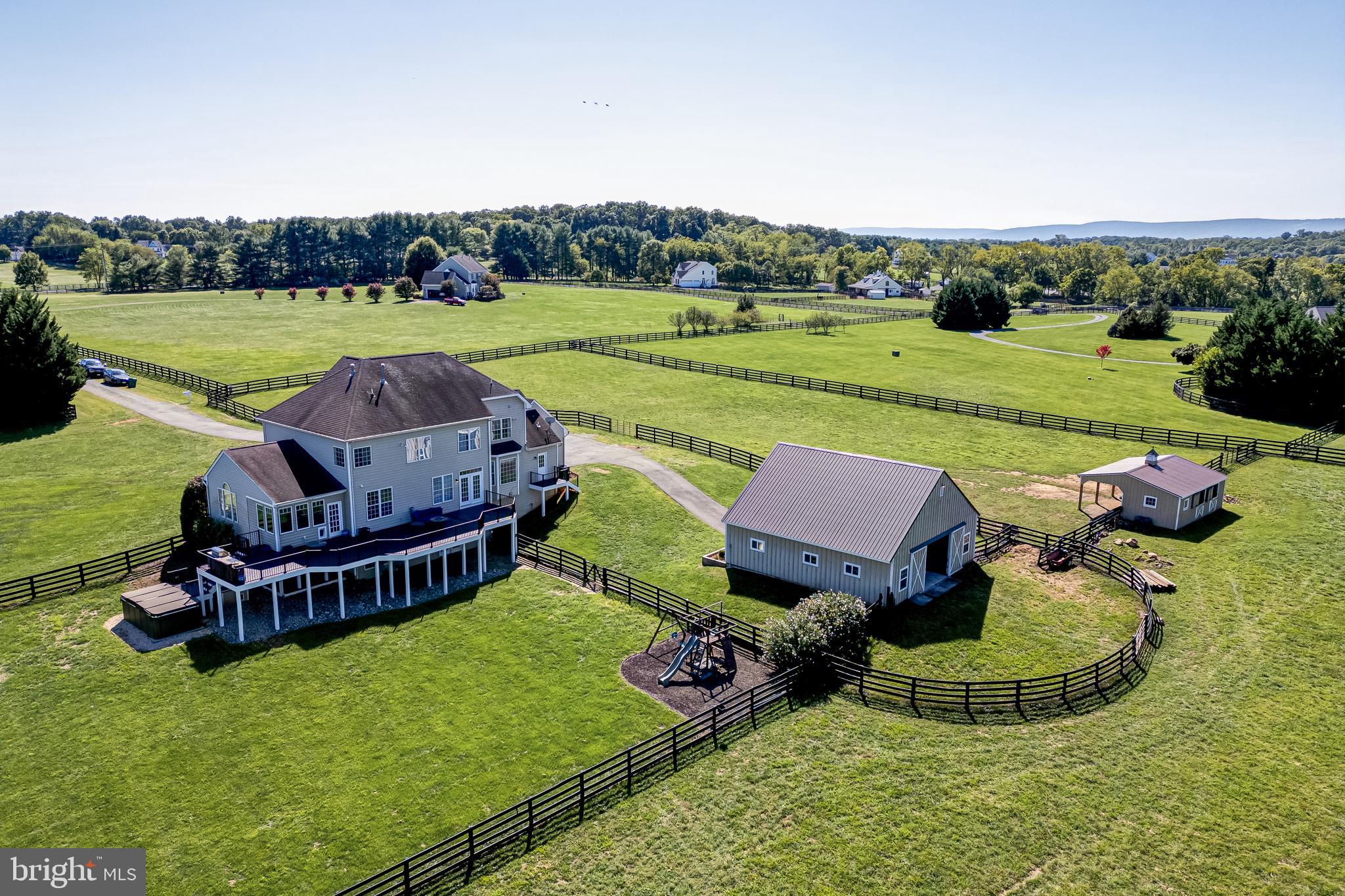 WILLOWIN FARM - Residential