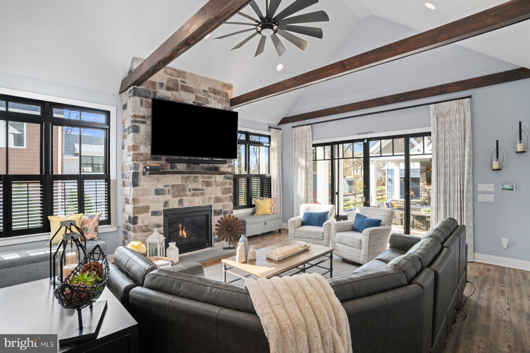 DOYLESTOWN BORO - Residential