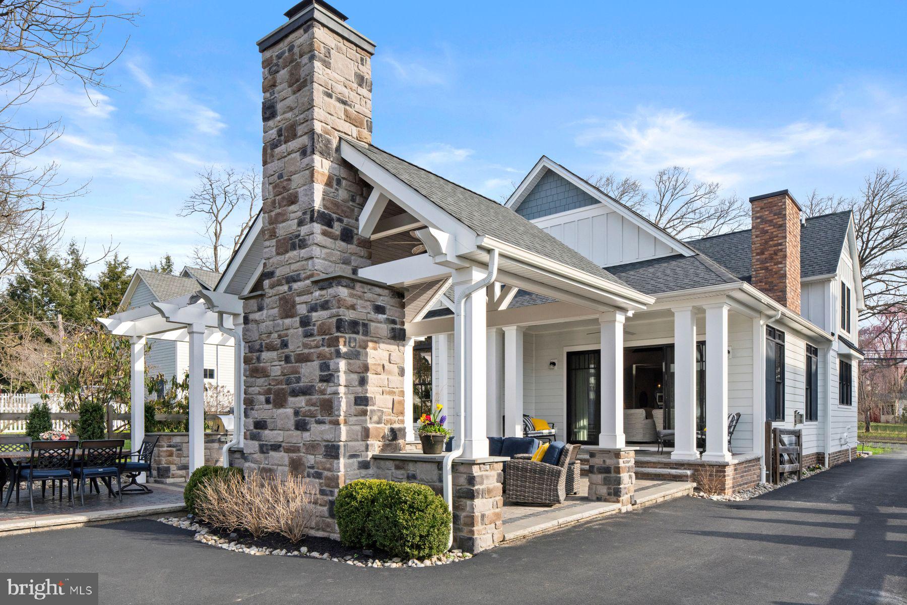 DOYLESTOWN BORO - Residential