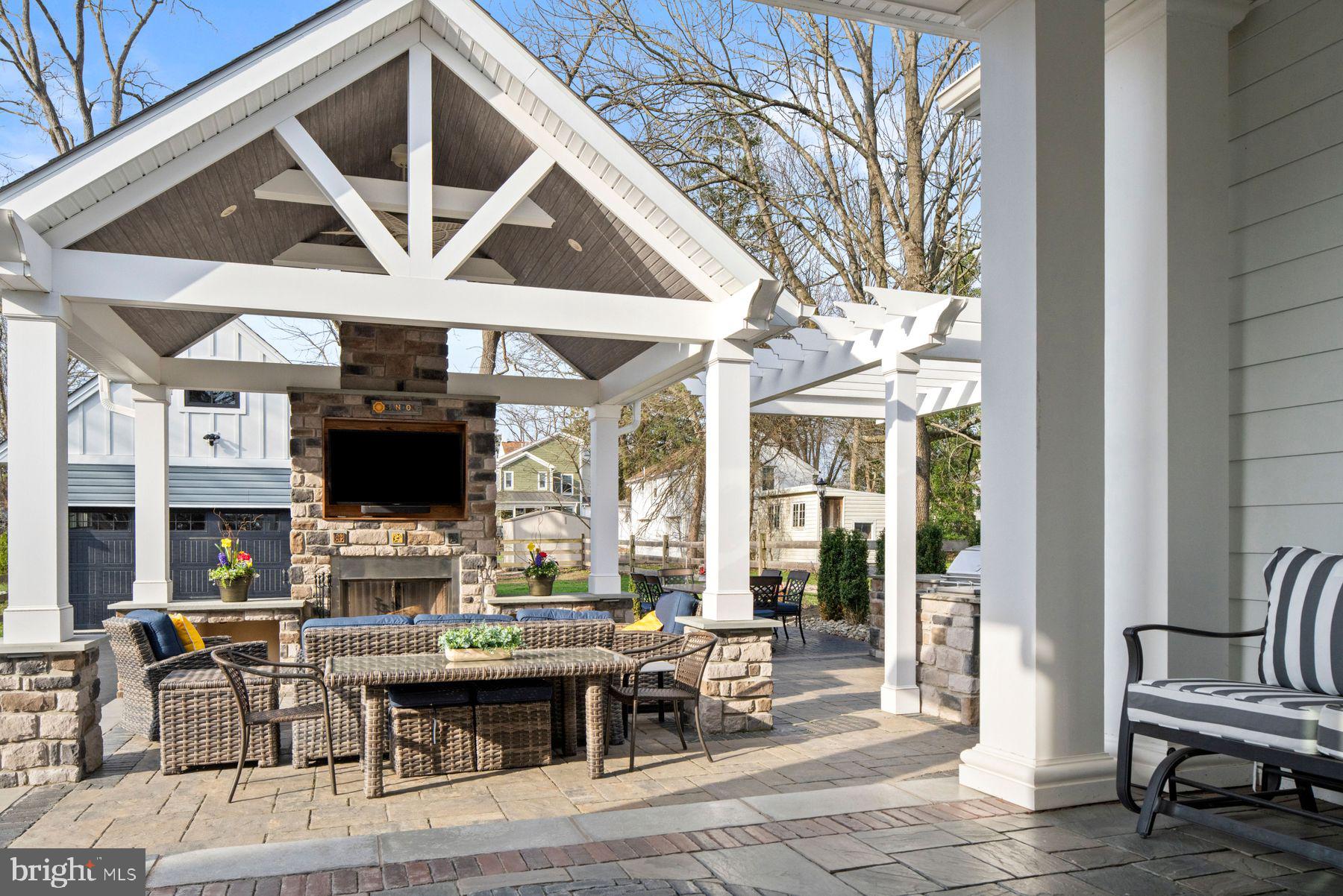 DOYLESTOWN BORO - Residential