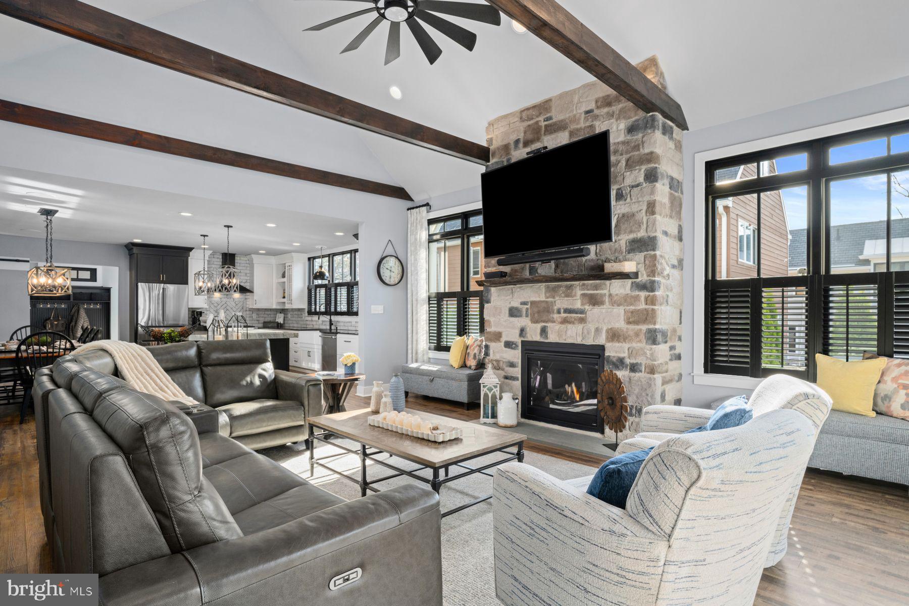 DOYLESTOWN BORO - Residential