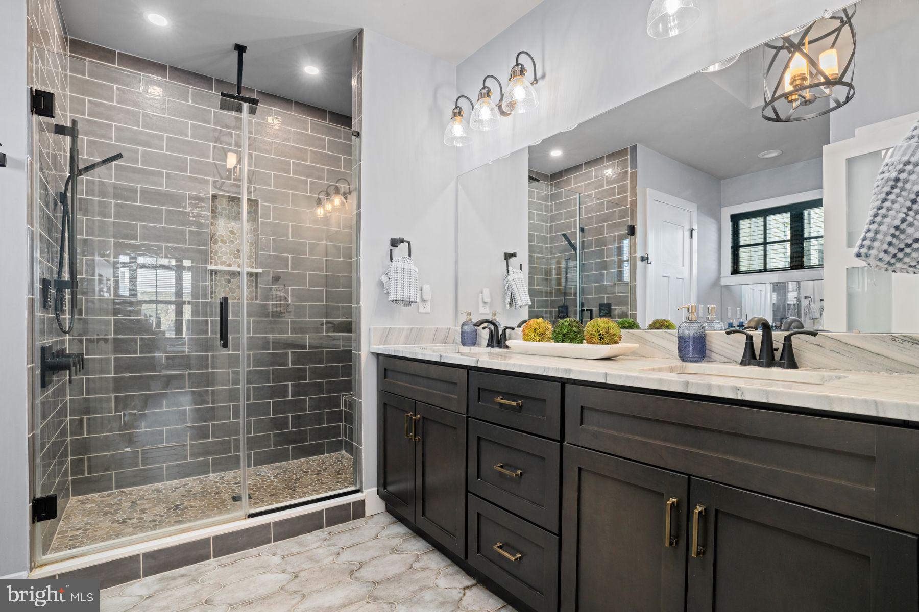 DOYLESTOWN BORO - Residential