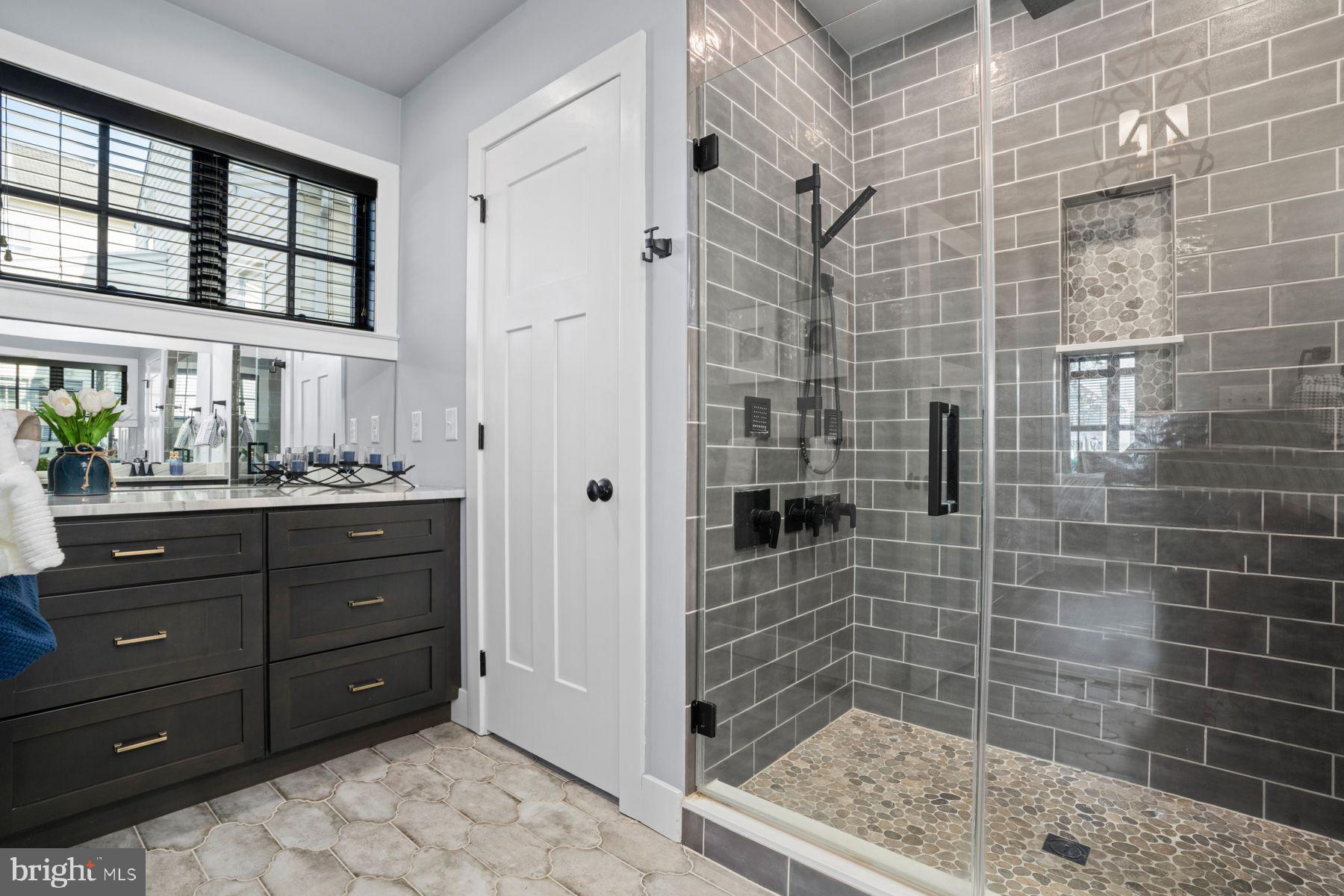 DOYLESTOWN BORO - Residential