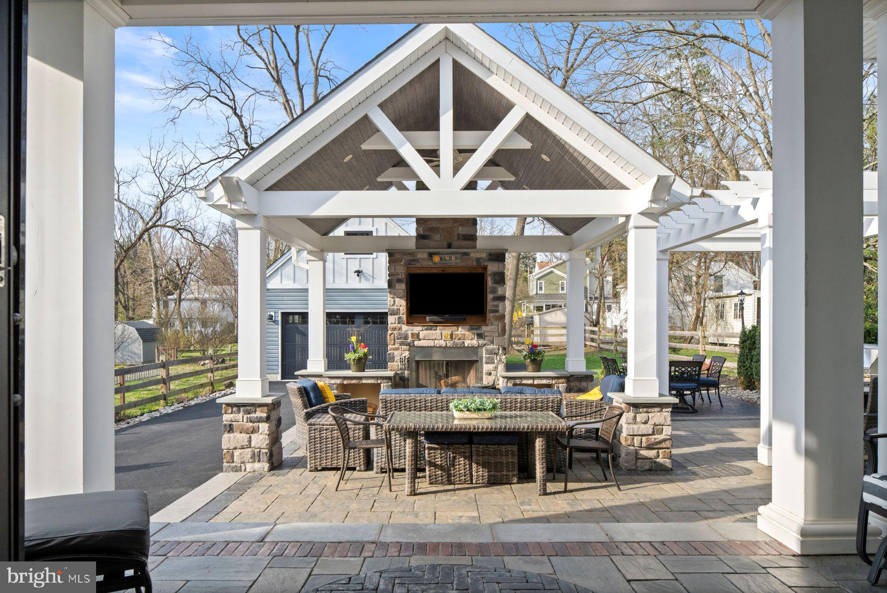 DOYLESTOWN BORO - Residential