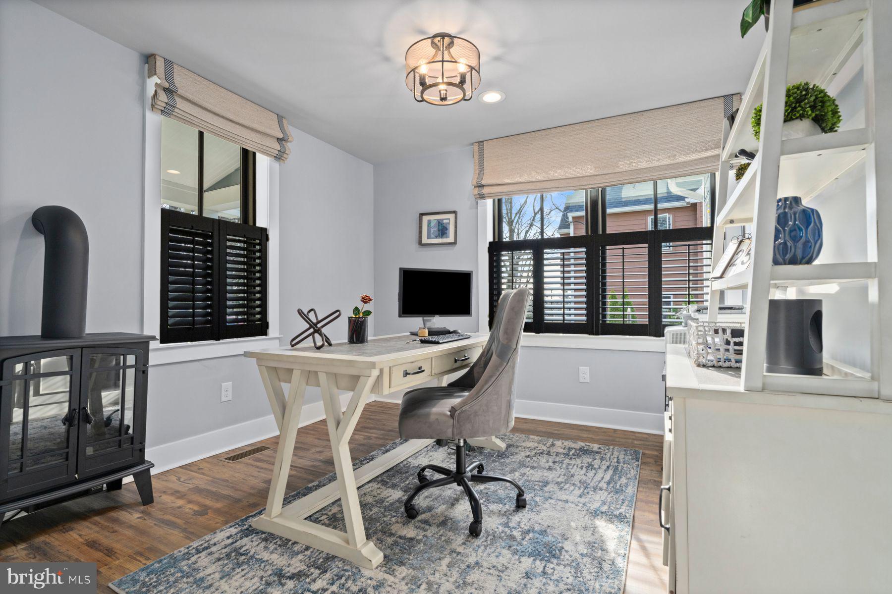 DOYLESTOWN BORO - Residential