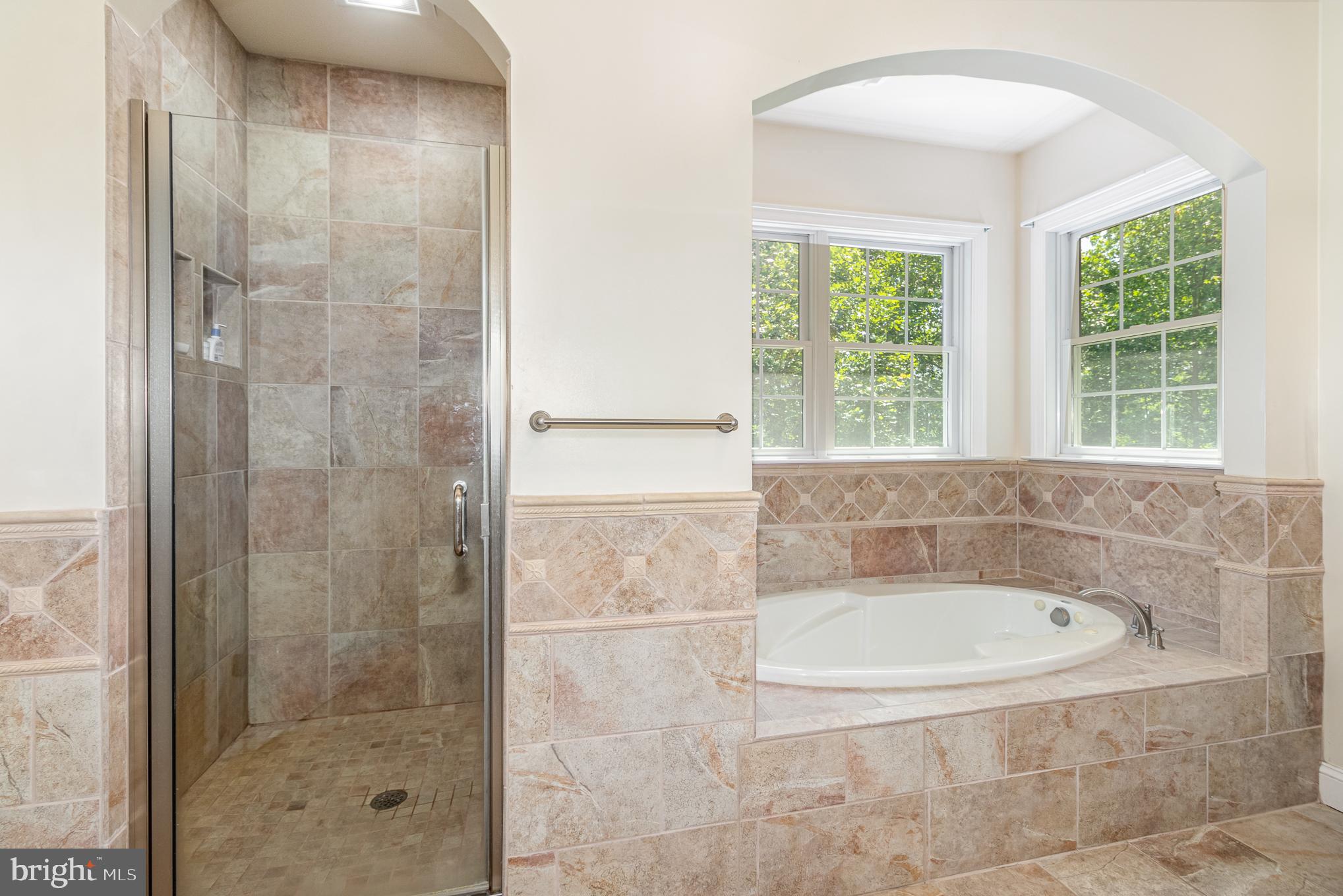 WILLOW LAKE - Residential