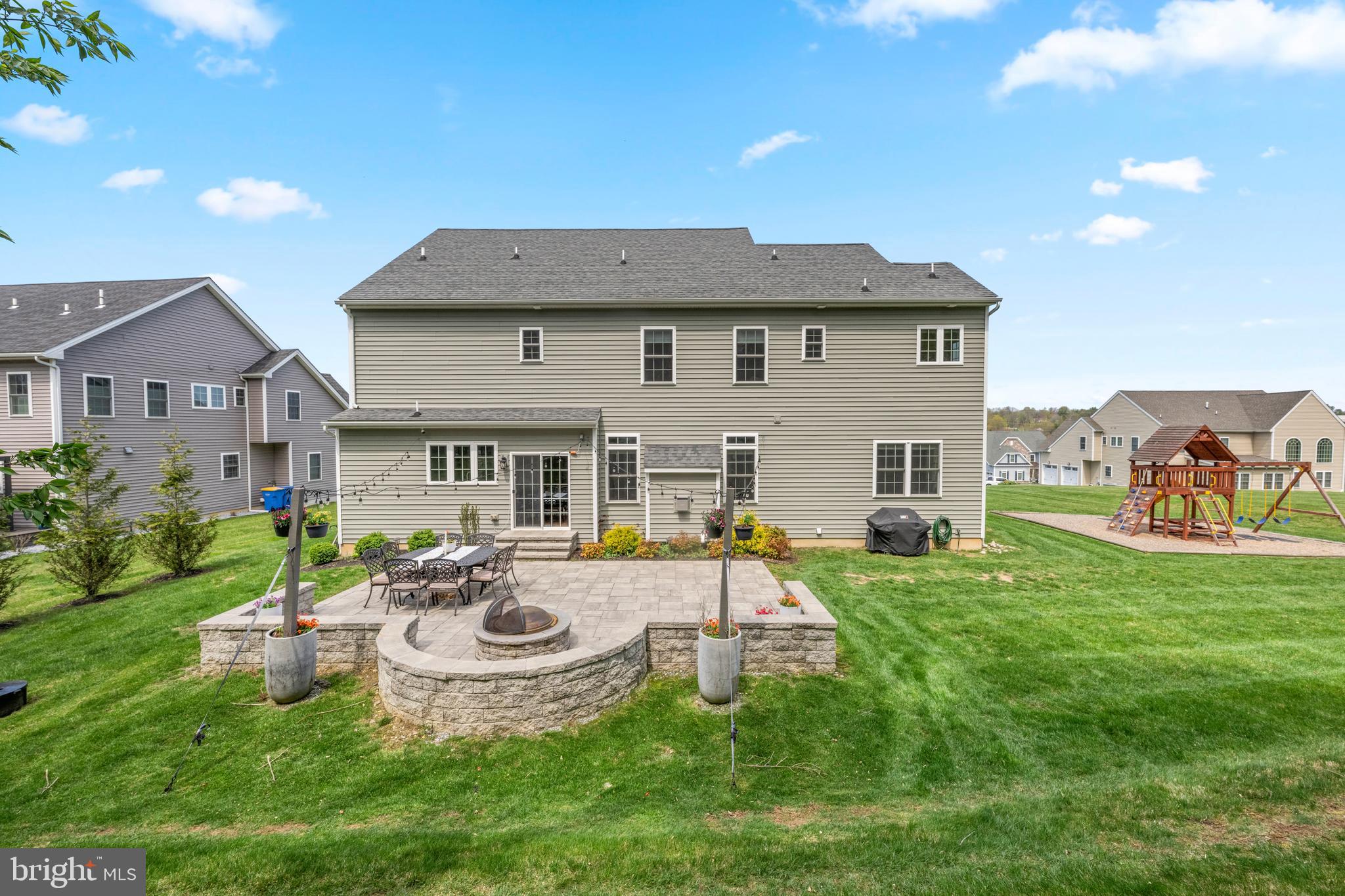 WATERFORD AT GARNET - Residential