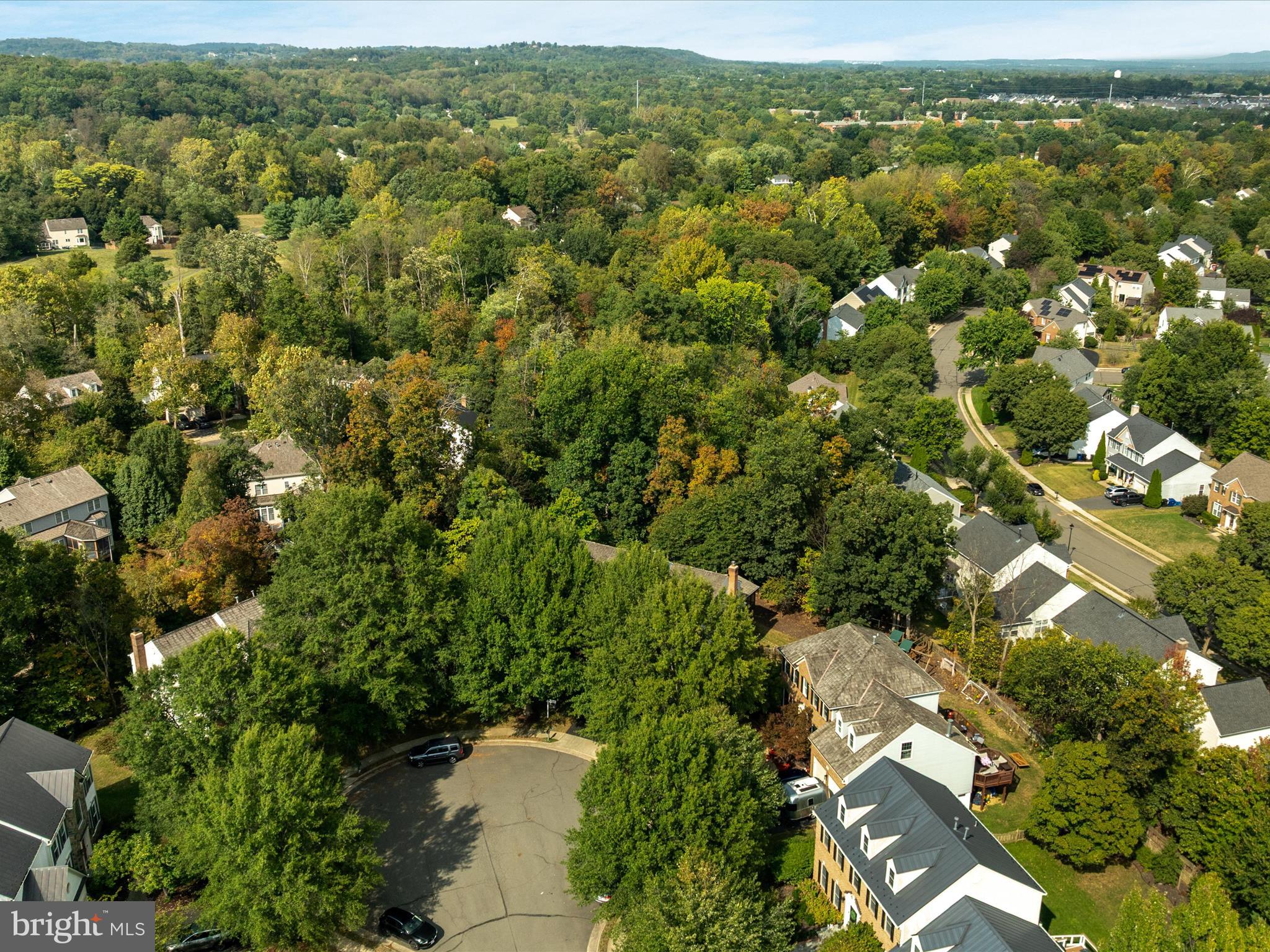 WOODLEA MANOR - Residential