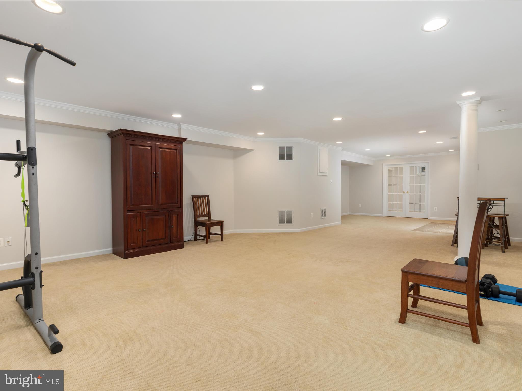 WOODLEA MANOR - Residential