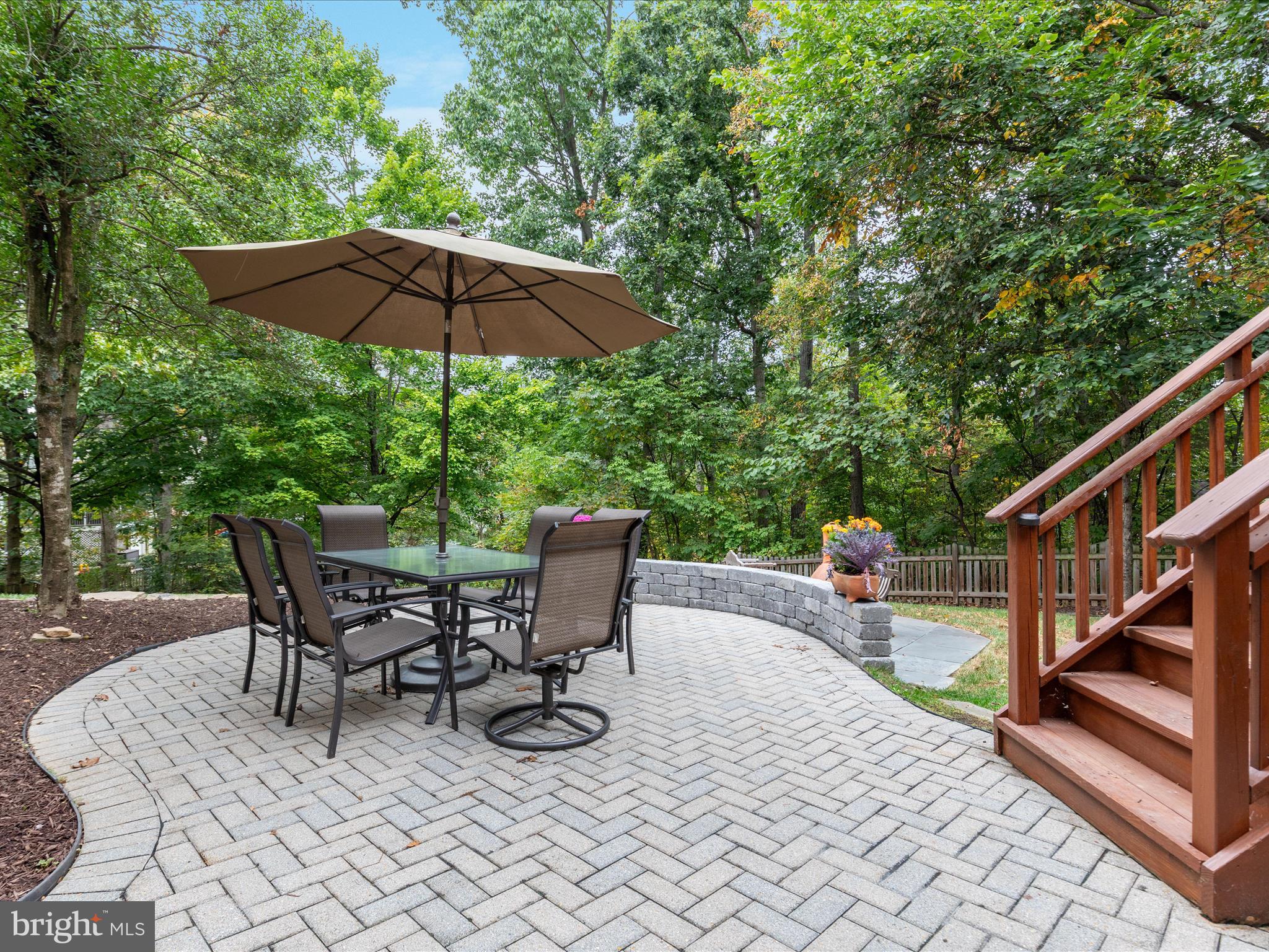 WOODLEA MANOR - Residential