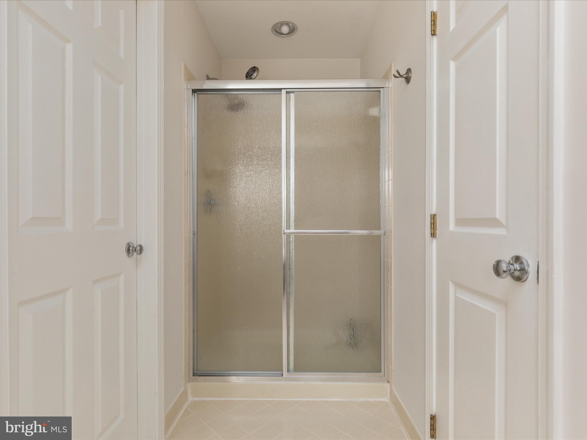 WOODLEA MANOR - Residential