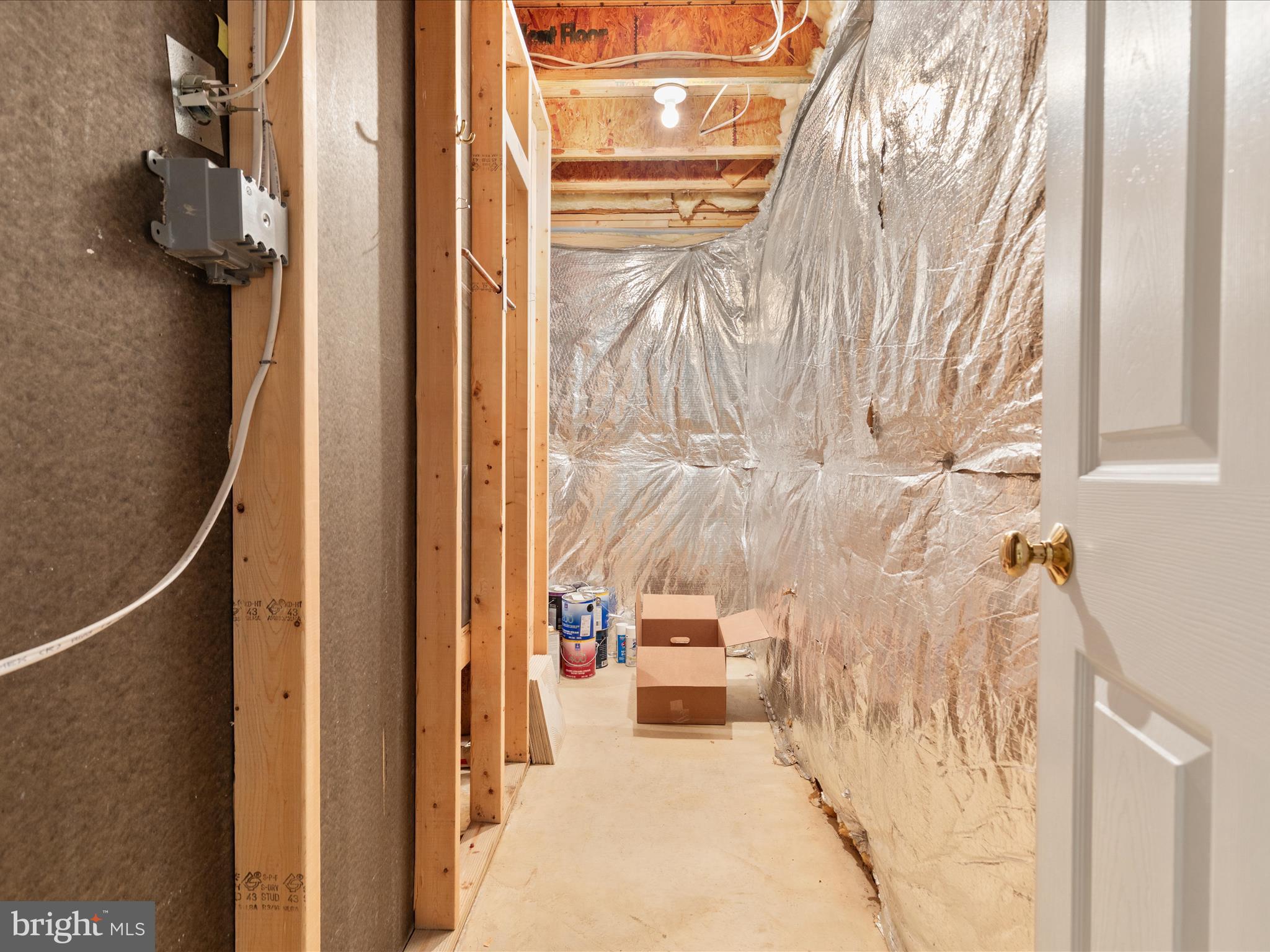 WOODLEA MANOR - Residential