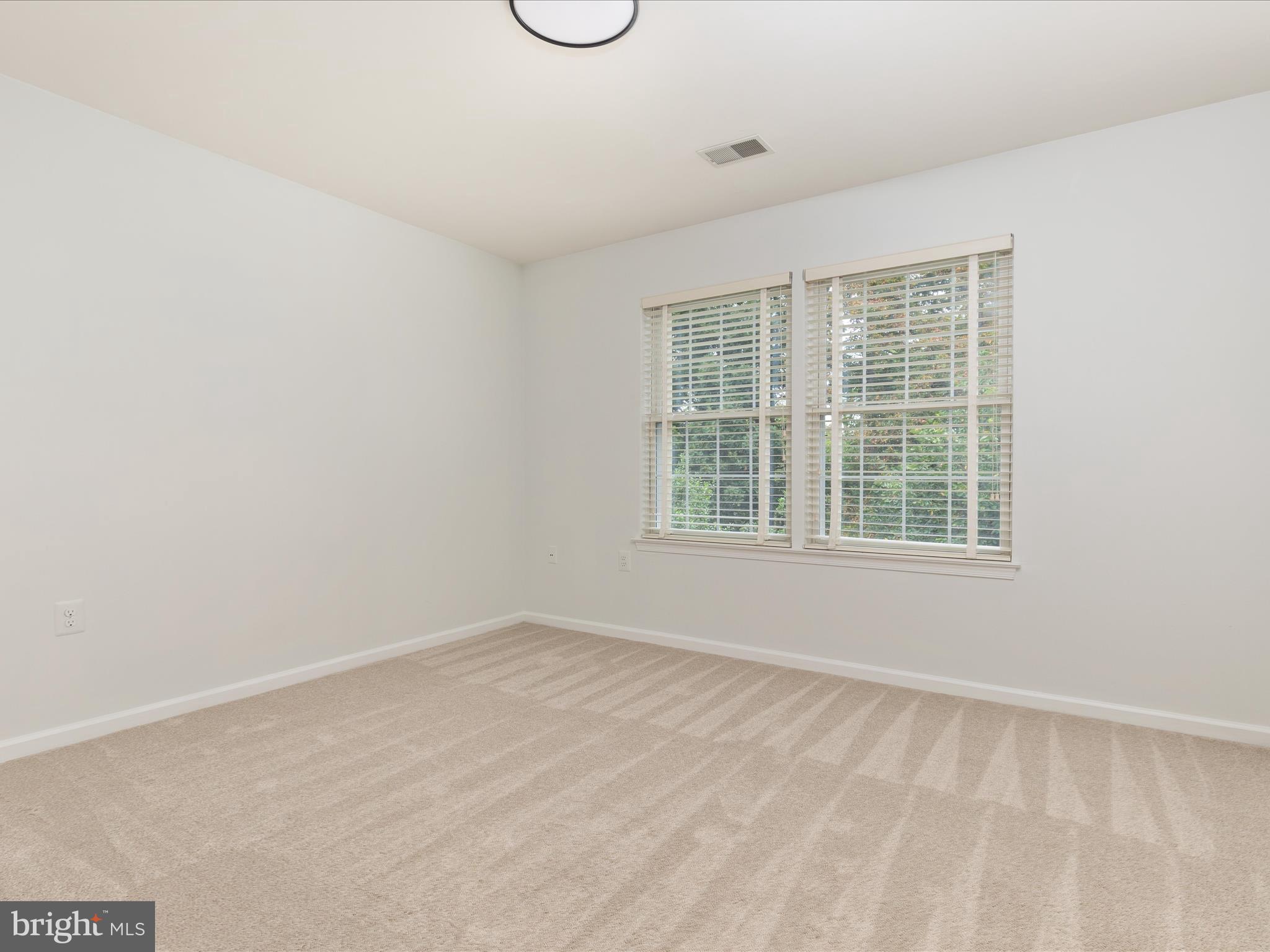 WOODLEA MANOR - Residential