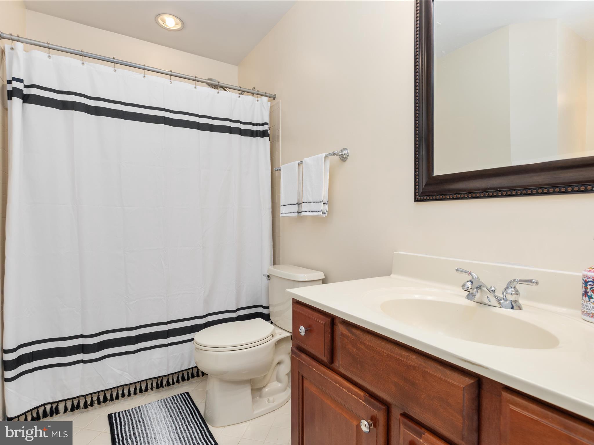 WOODLEA MANOR - Residential